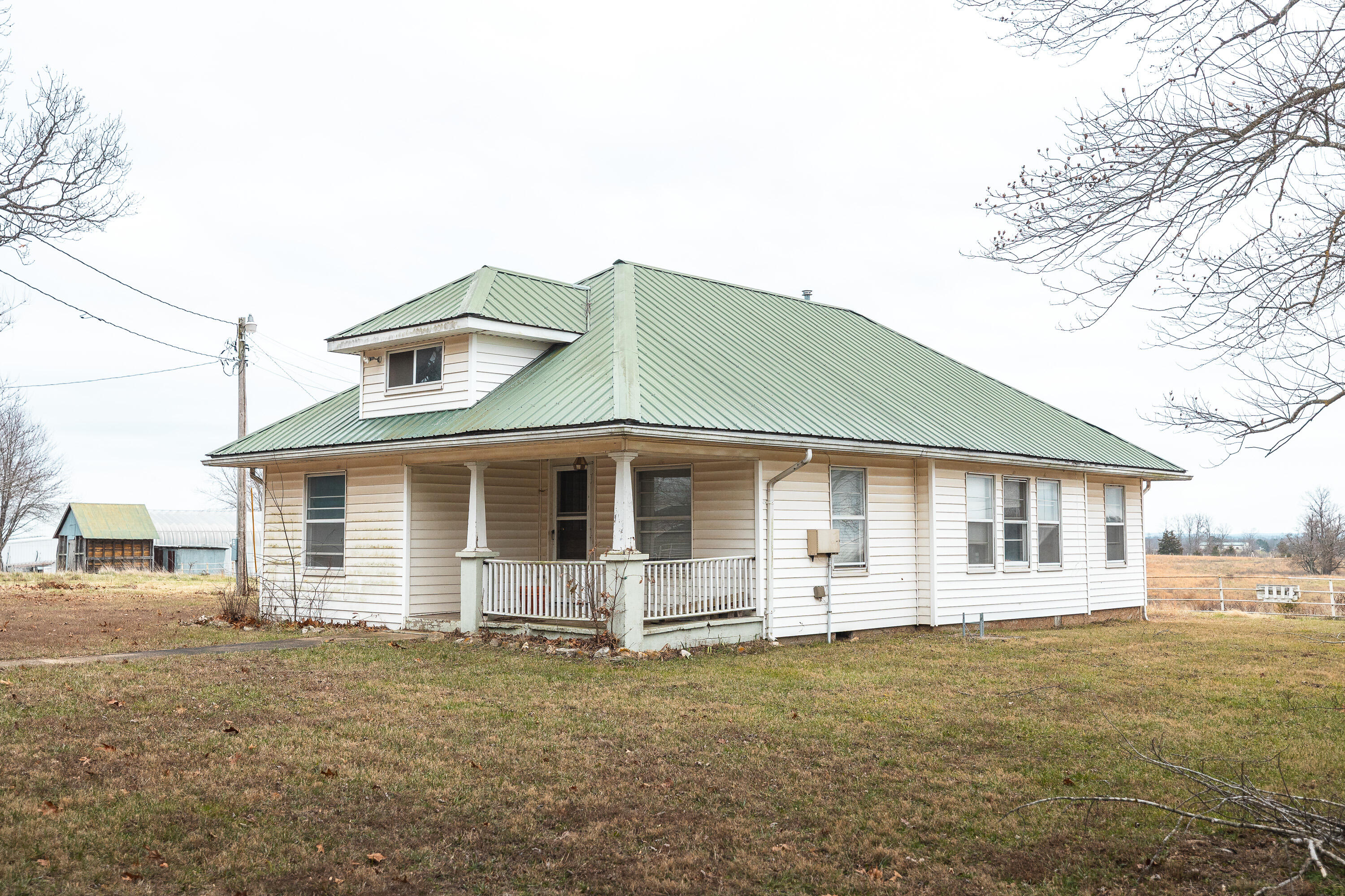 Photo 49 - Farm for sale – 19546  Golden Drive   Raymondville, MO