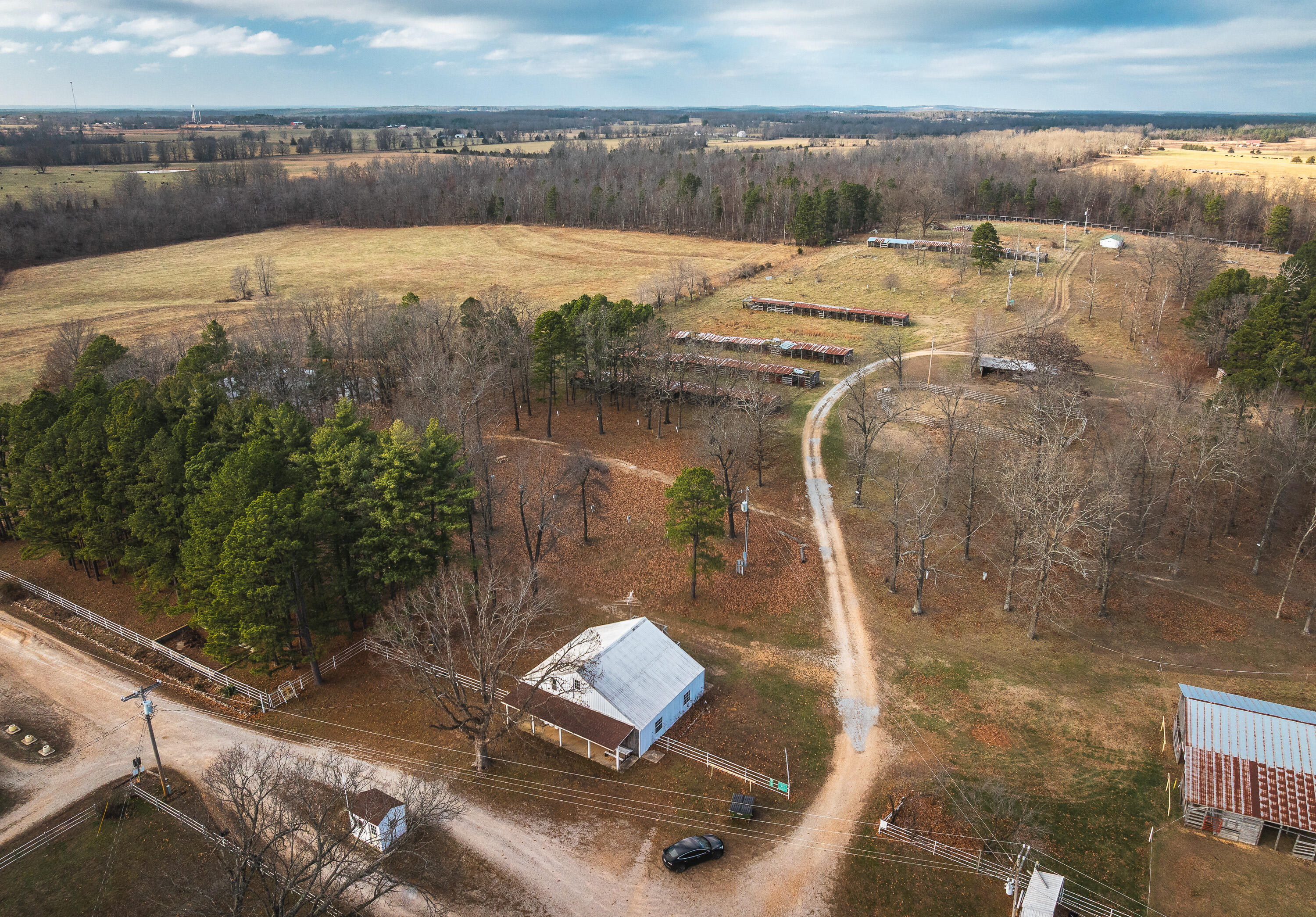 Photo 32 - Farm for sale – 19546  Golden Drive   Raymondville, MO