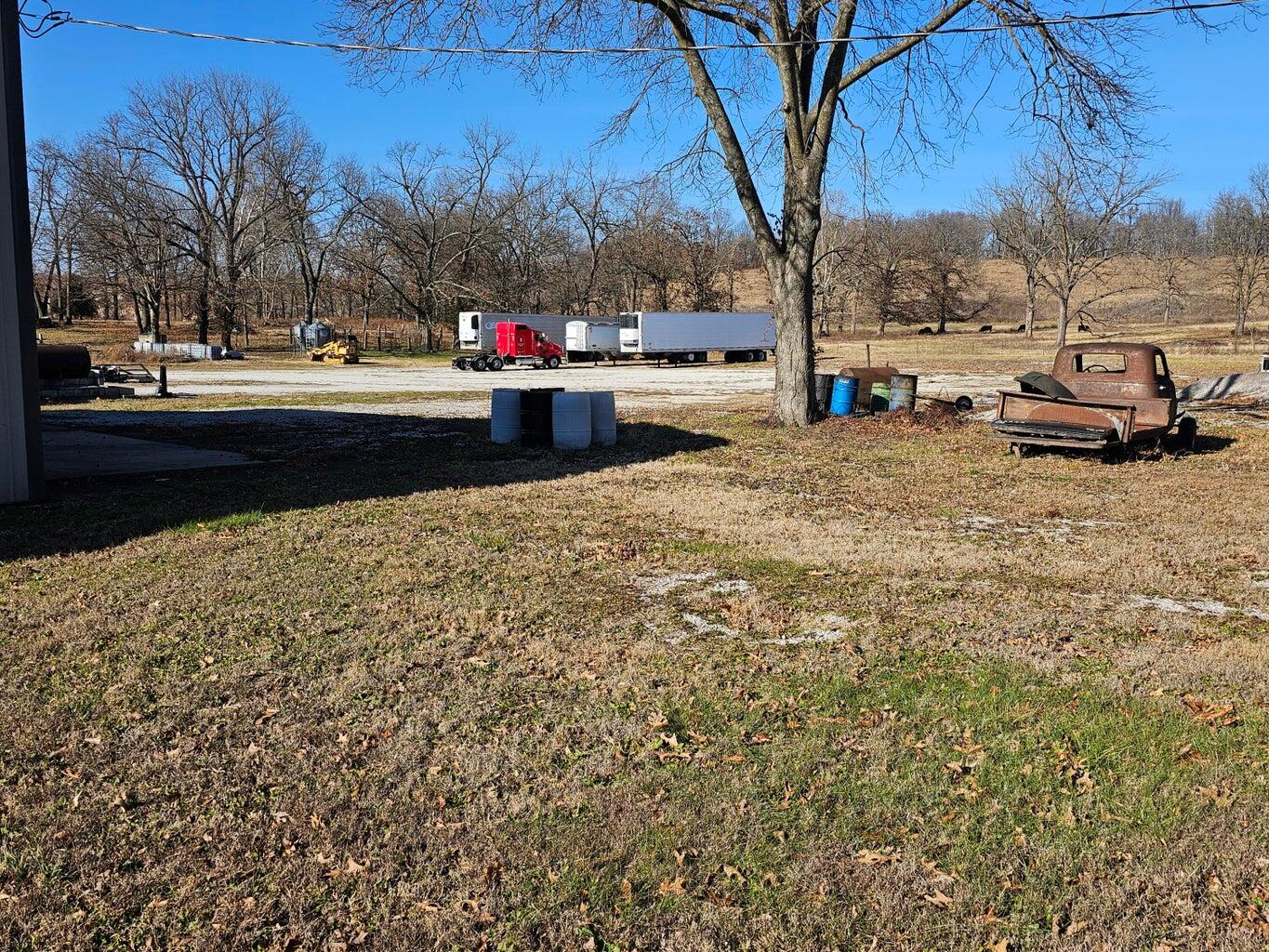Photo 20 - Commercial Sale for sale – 18358  Iris Road  Neosho, MO