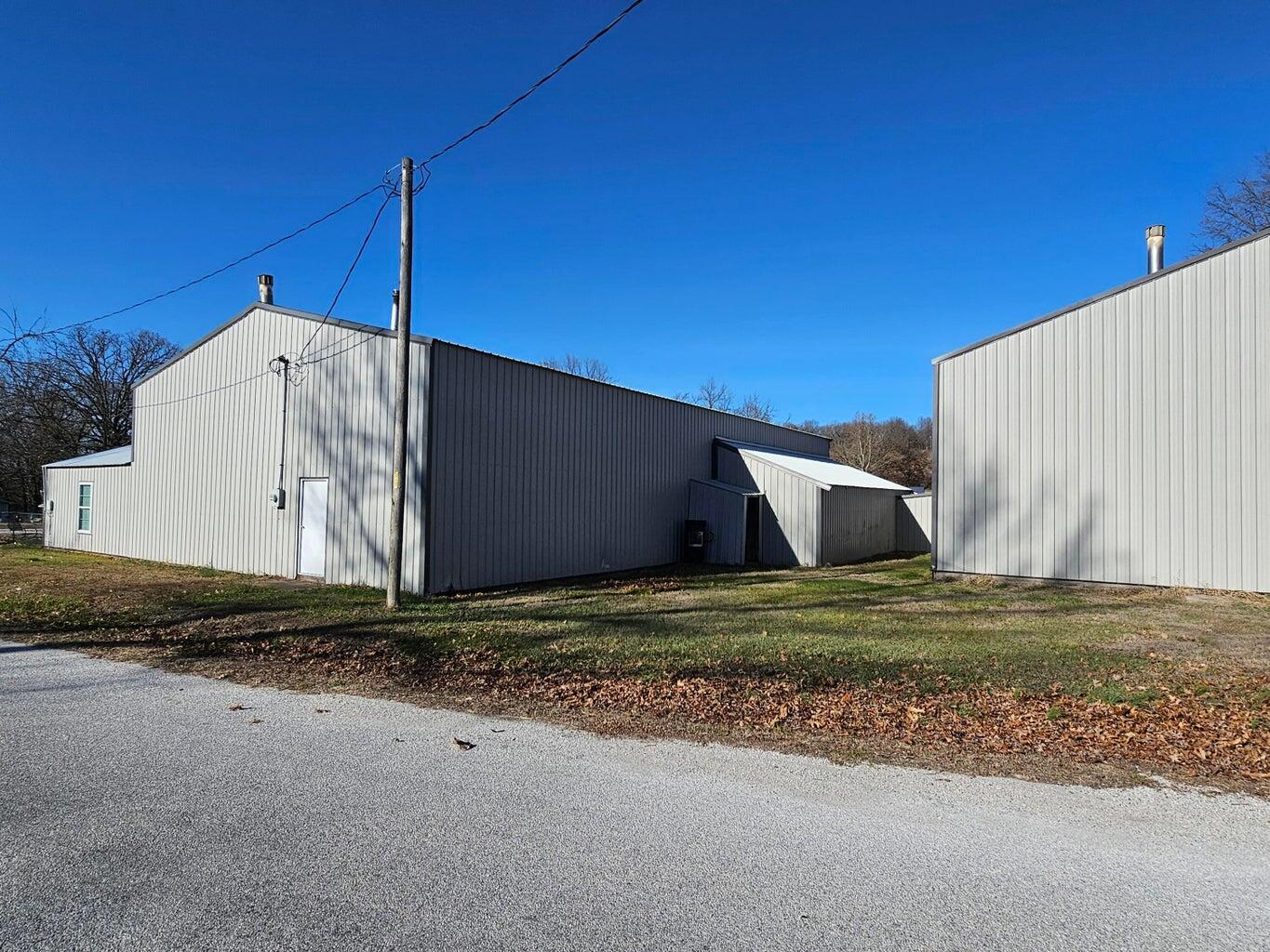 Photo 24 - Commercial Sale for sale – 18358  Iris Road  Neosho, MO