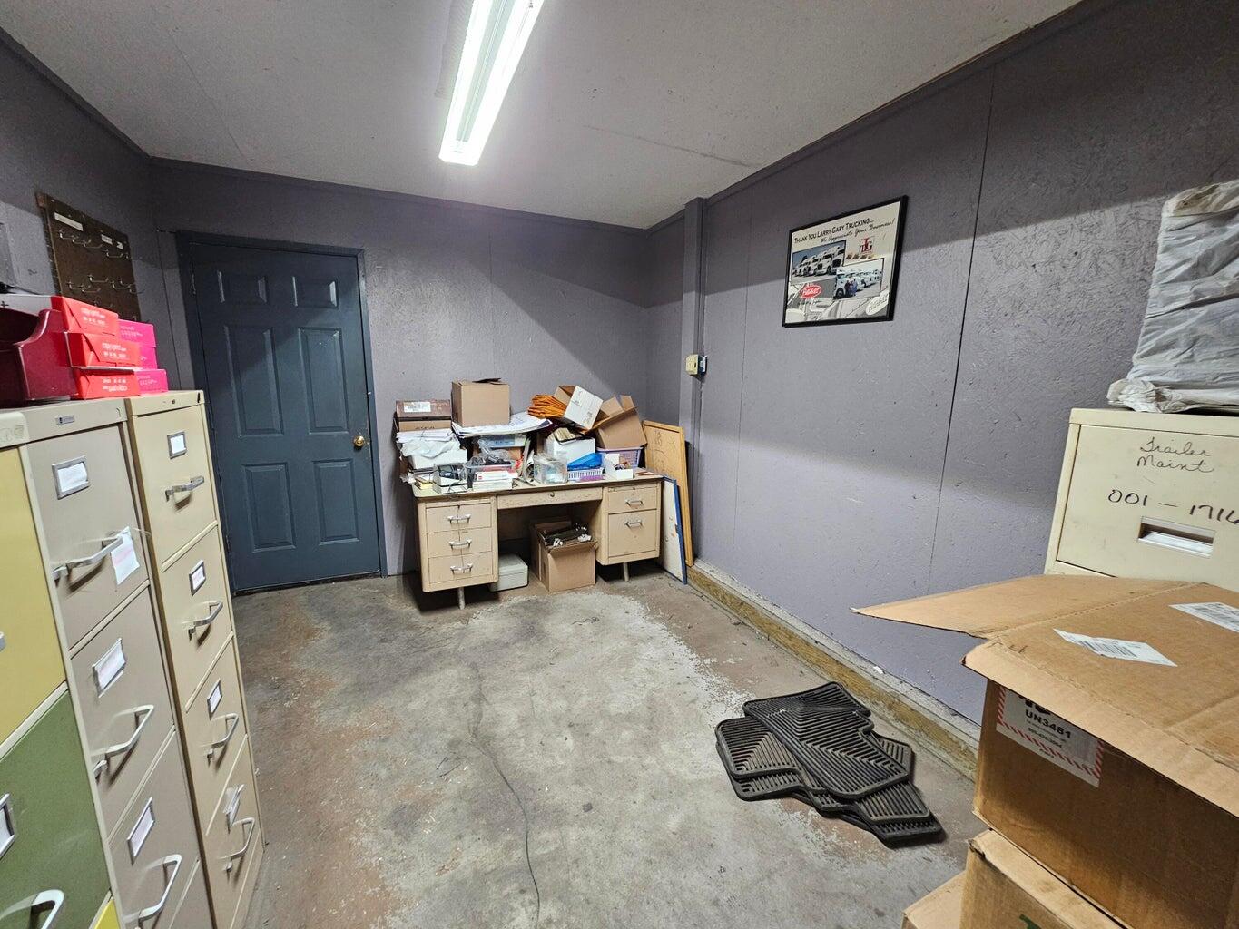 Photo 10 - Commercial Sale for sale – 18358  Iris Road  Neosho, MO