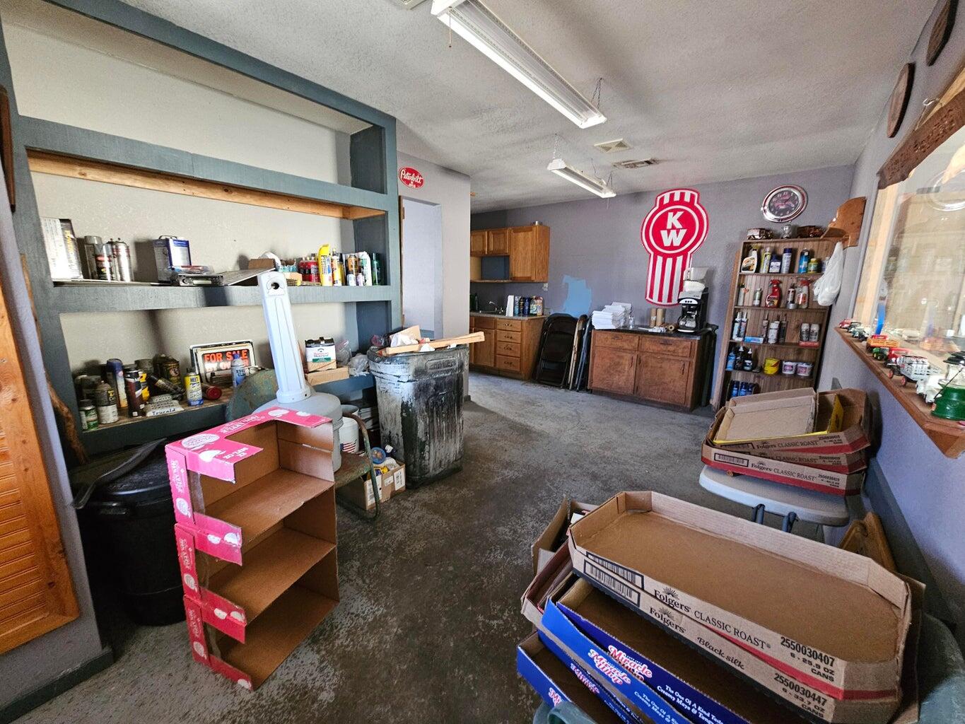 Photo 8 - Commercial Sale for sale – 18358  Iris Road  Neosho, MO