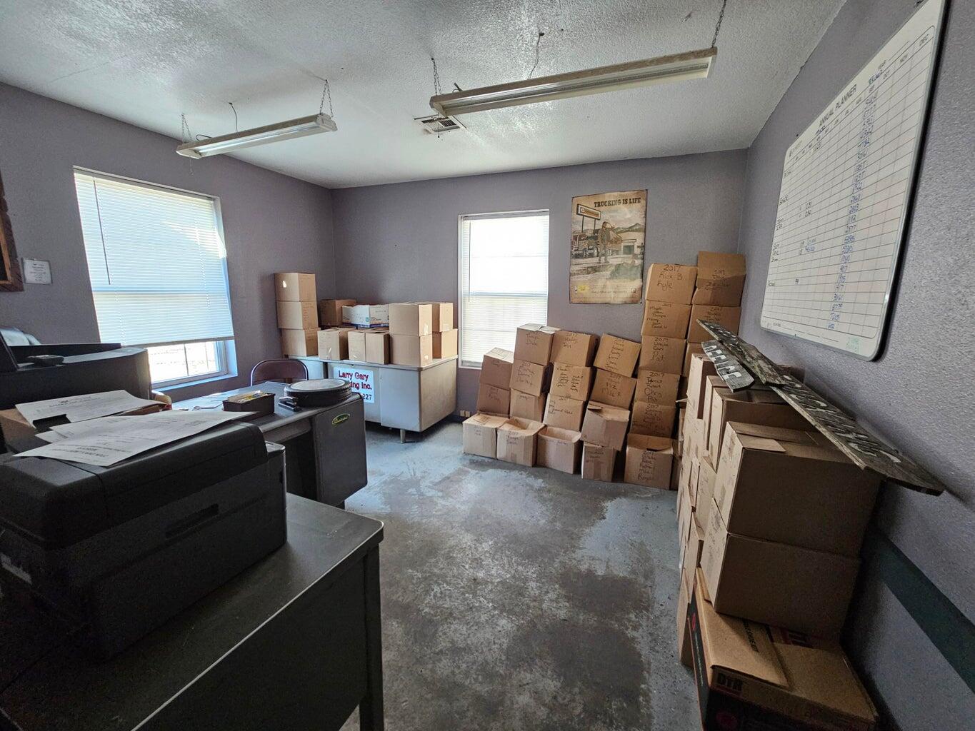 Photo 7 - Commercial Sale for sale – 18358  Iris Road  Neosho, MO