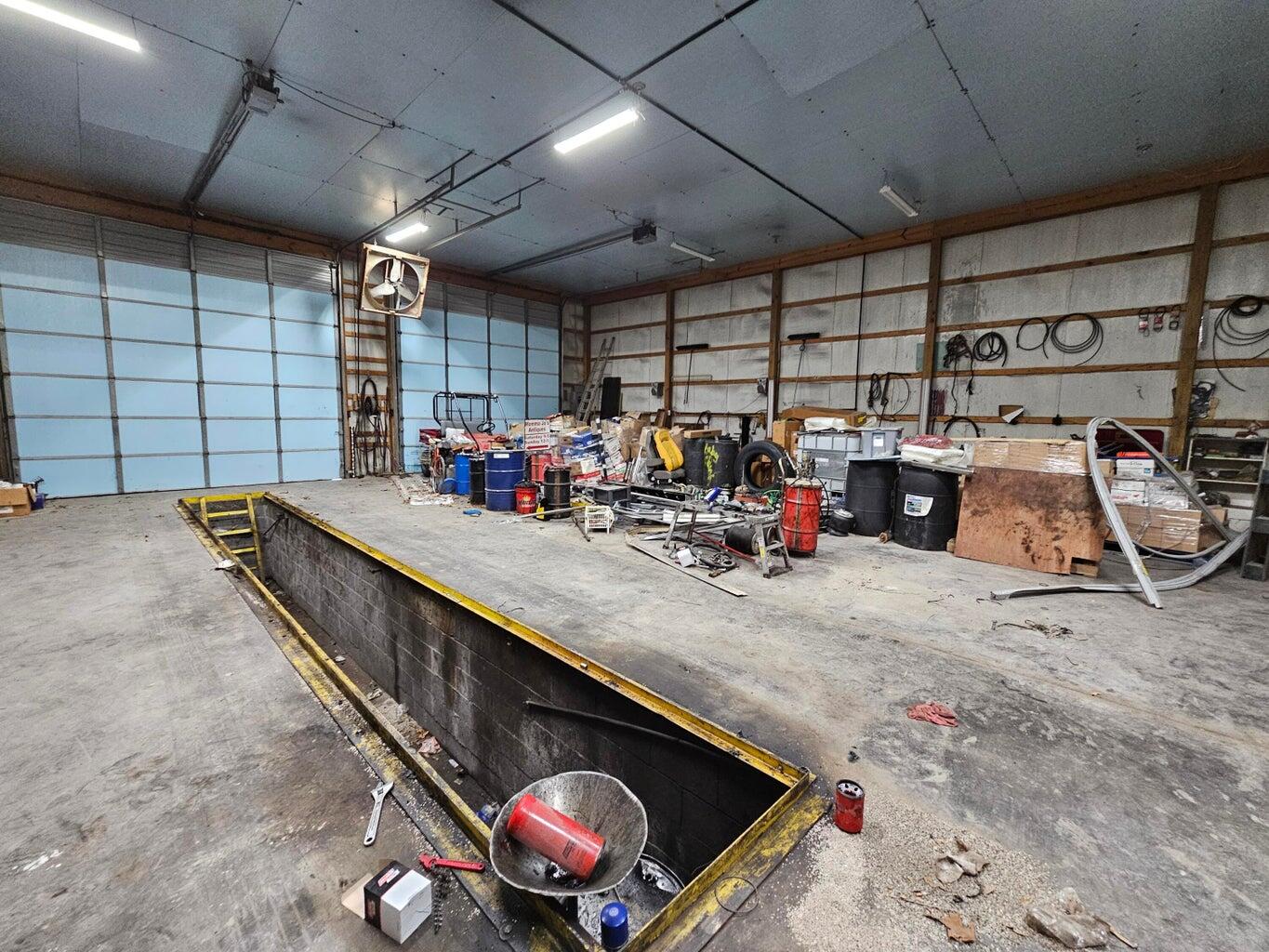 Photo 19 - Commercial Sale for sale – 18358  Iris Road  Neosho, MO