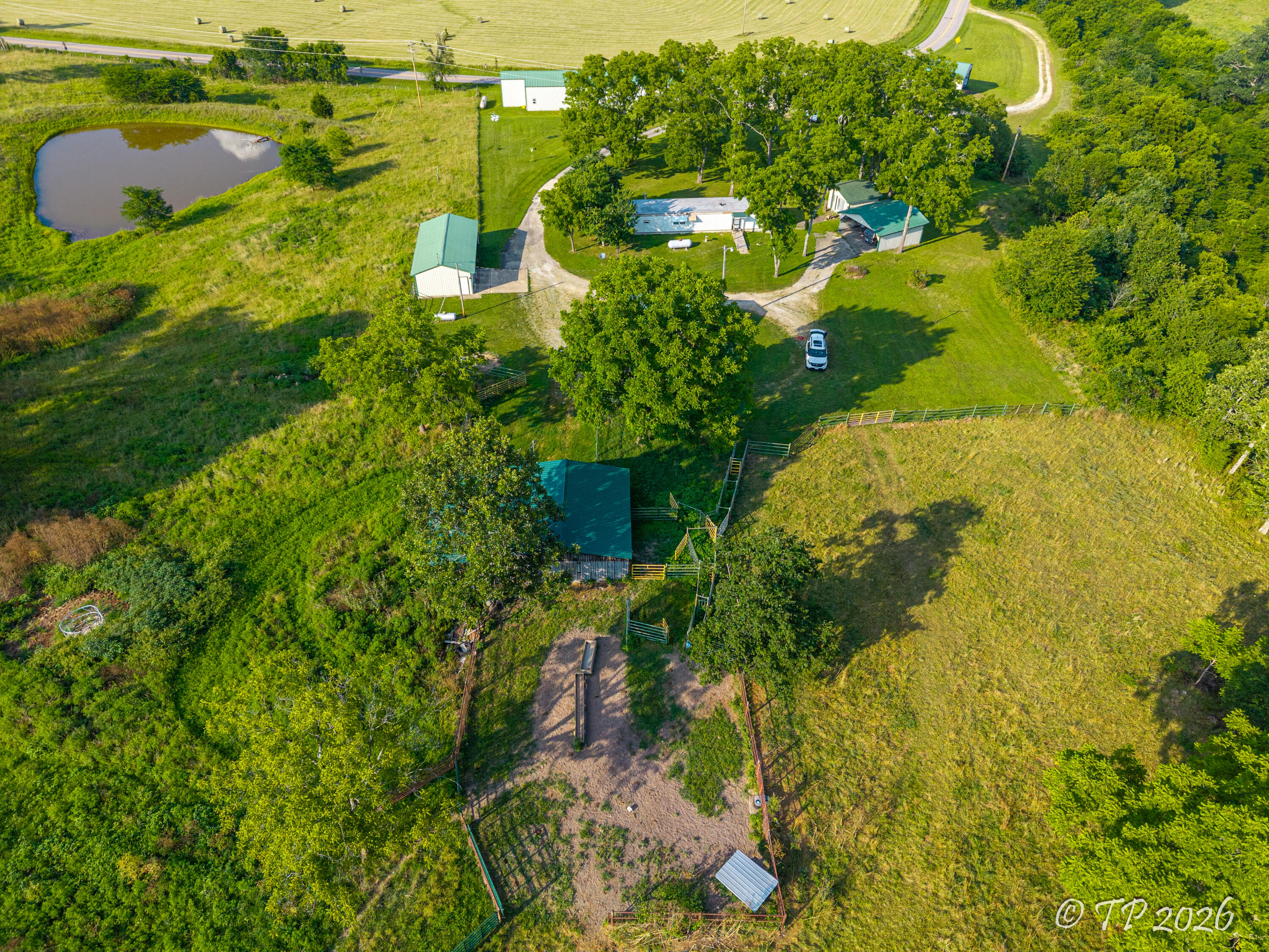 Photo 3 - Residential for sale – 7102  State Route Mm   Birch Tree, MO