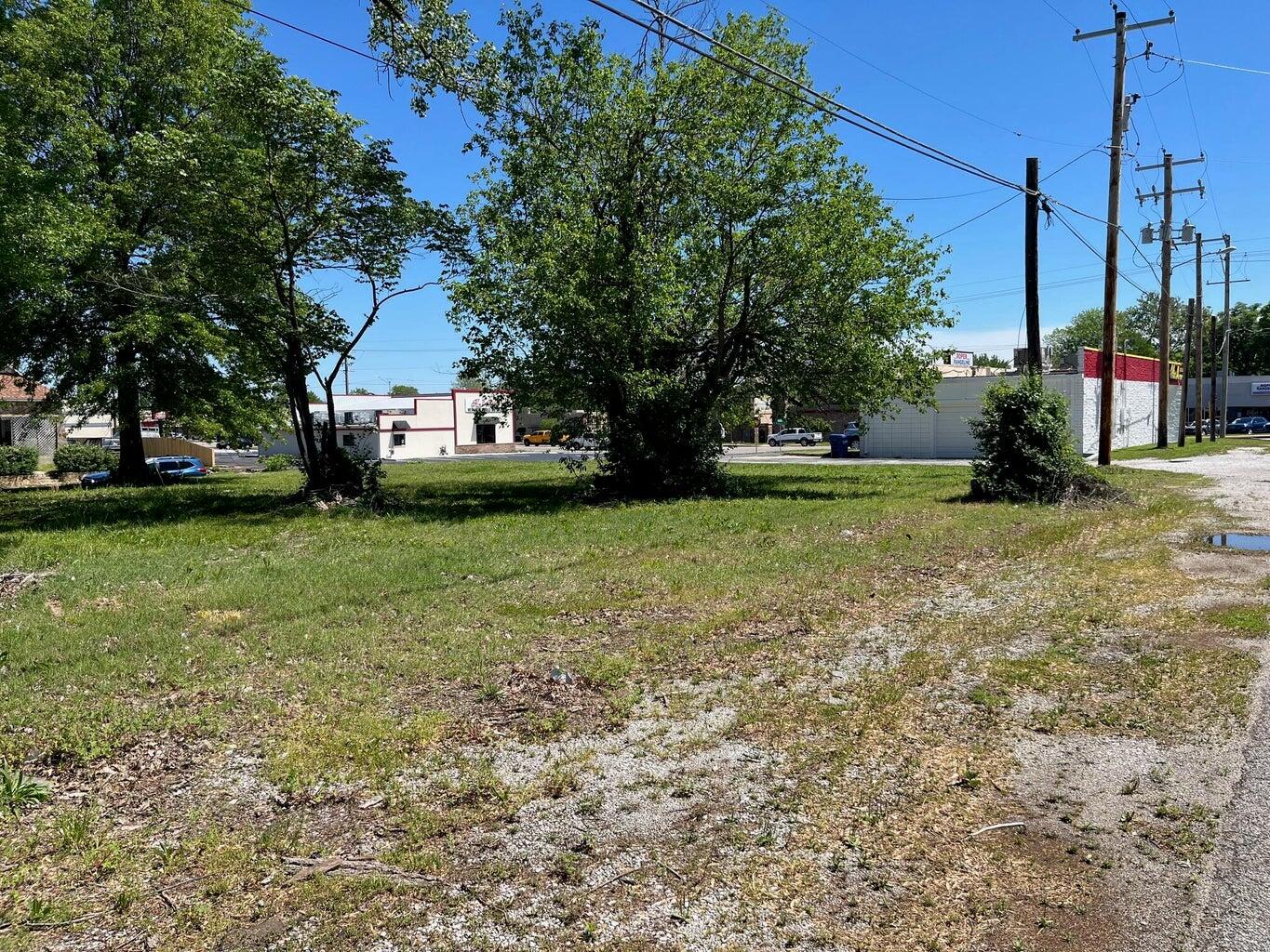 Land for sale – 2916 E 9th Street  Joplin, MO