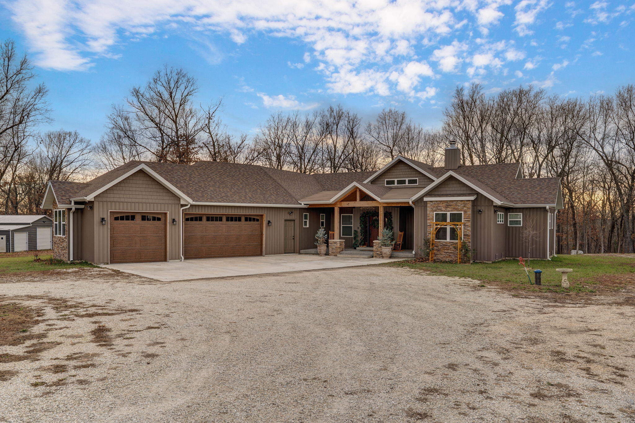 Photo 2 - Residential for sale – 3294 W Farm Road 2   Brighton, MO