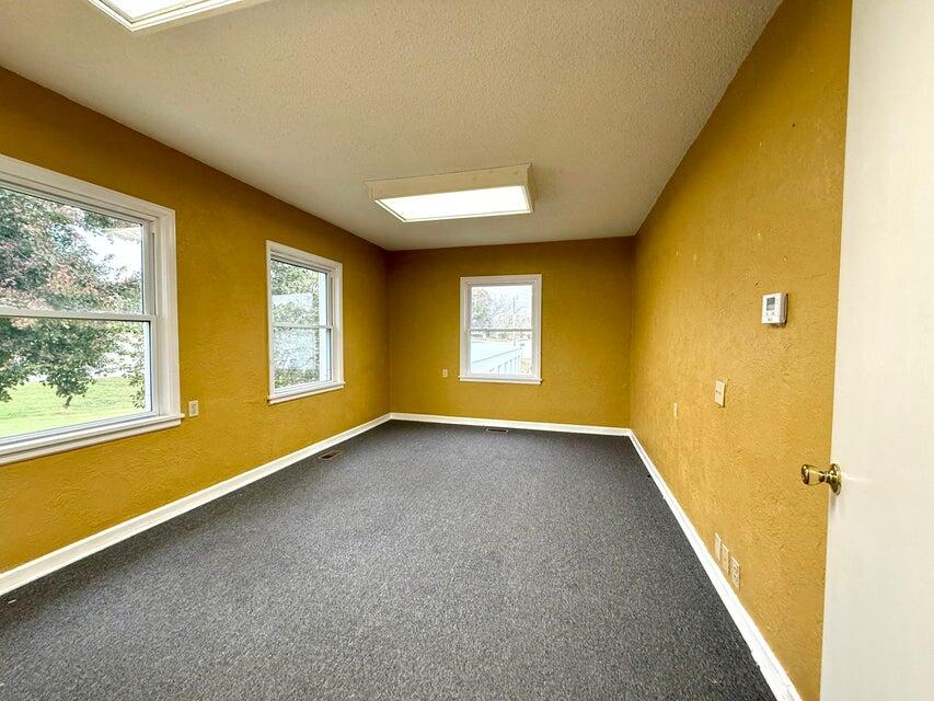 Photo 8 - Commercial Sale for sale – 820 S Sam Houston Boulevard  Houston, MO