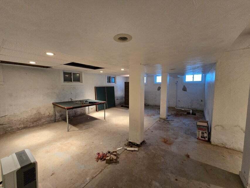 Photo 18 - Commercial Sale for sale – 820 S Sam Houston Boulevard  Houston, MO