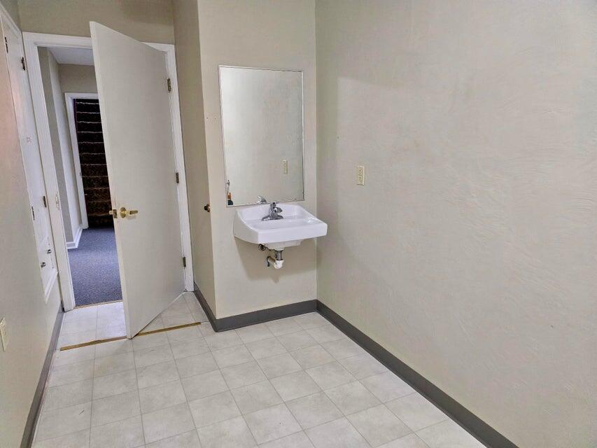 Photo 12 - Commercial Sale for sale – 820 S Sam Houston Boulevard  Houston, MO