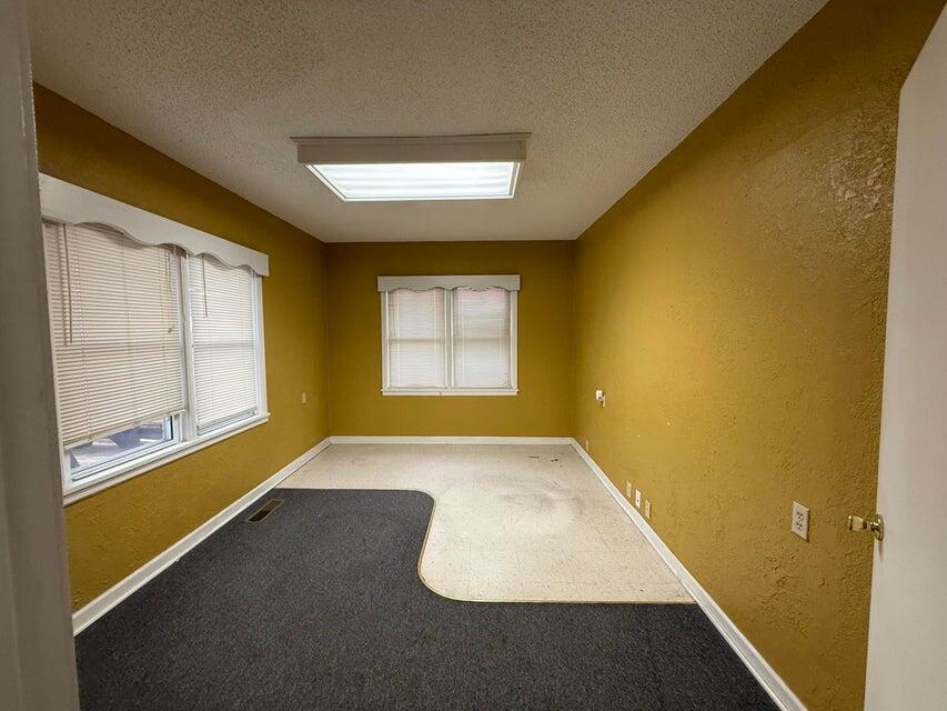 Photo 10 - Commercial Sale for sale – 820 S Sam Houston Boulevard  Houston, MO