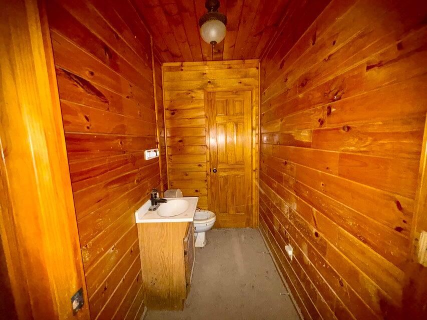 Photo 6 - Commercial Sale for sale – 000  Hwy B   Houston, MO