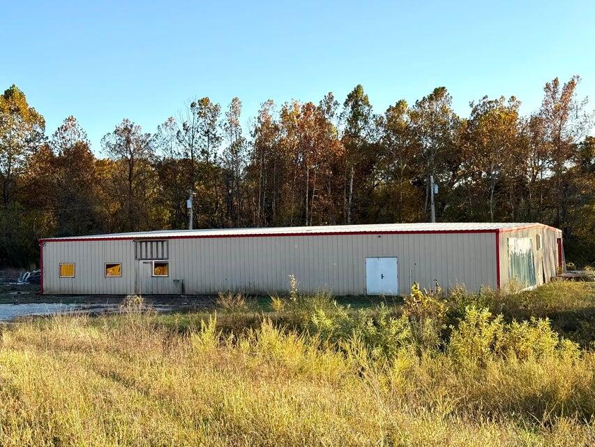 Commercial Sale for sale – 000  Hwy B   Houston, MO
