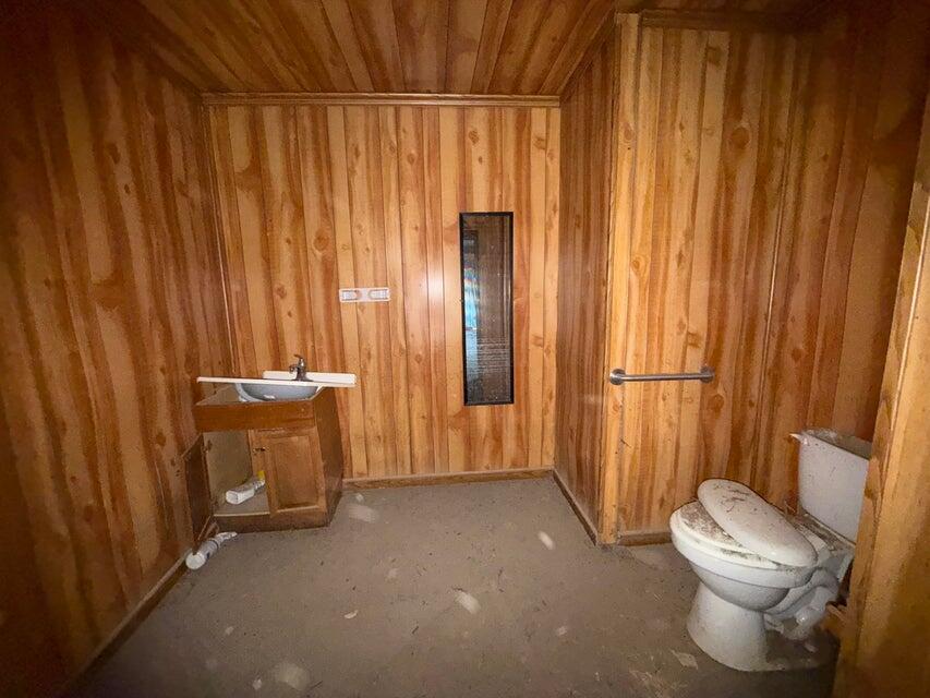 Photo 8 - Commercial Sale for sale – 000  Hwy B   Houston, MO