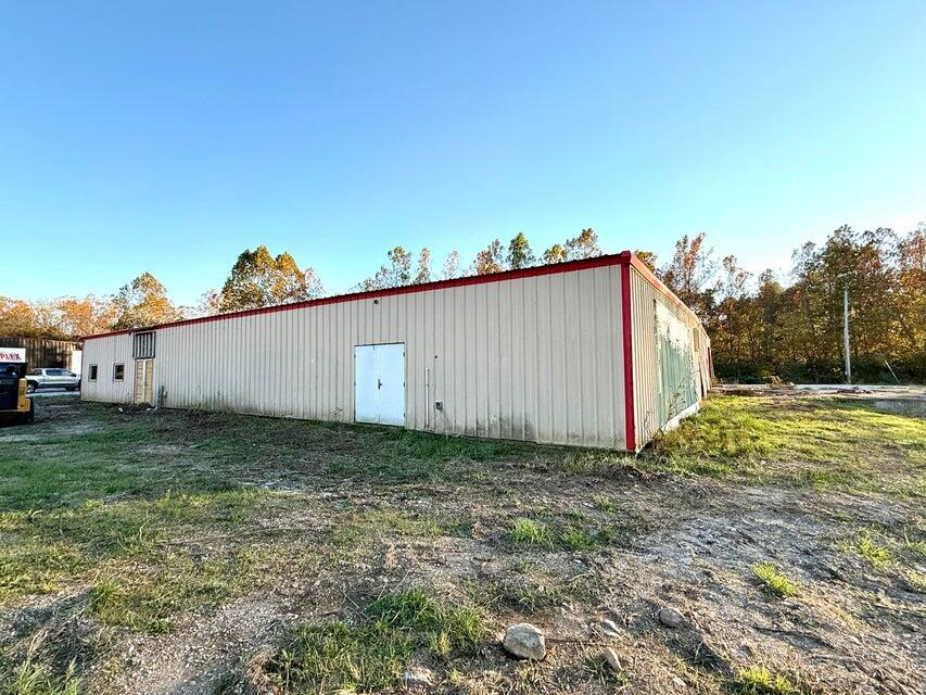 Photo 2 - Commercial Sale for sale – 000  Hwy B   Houston, MO