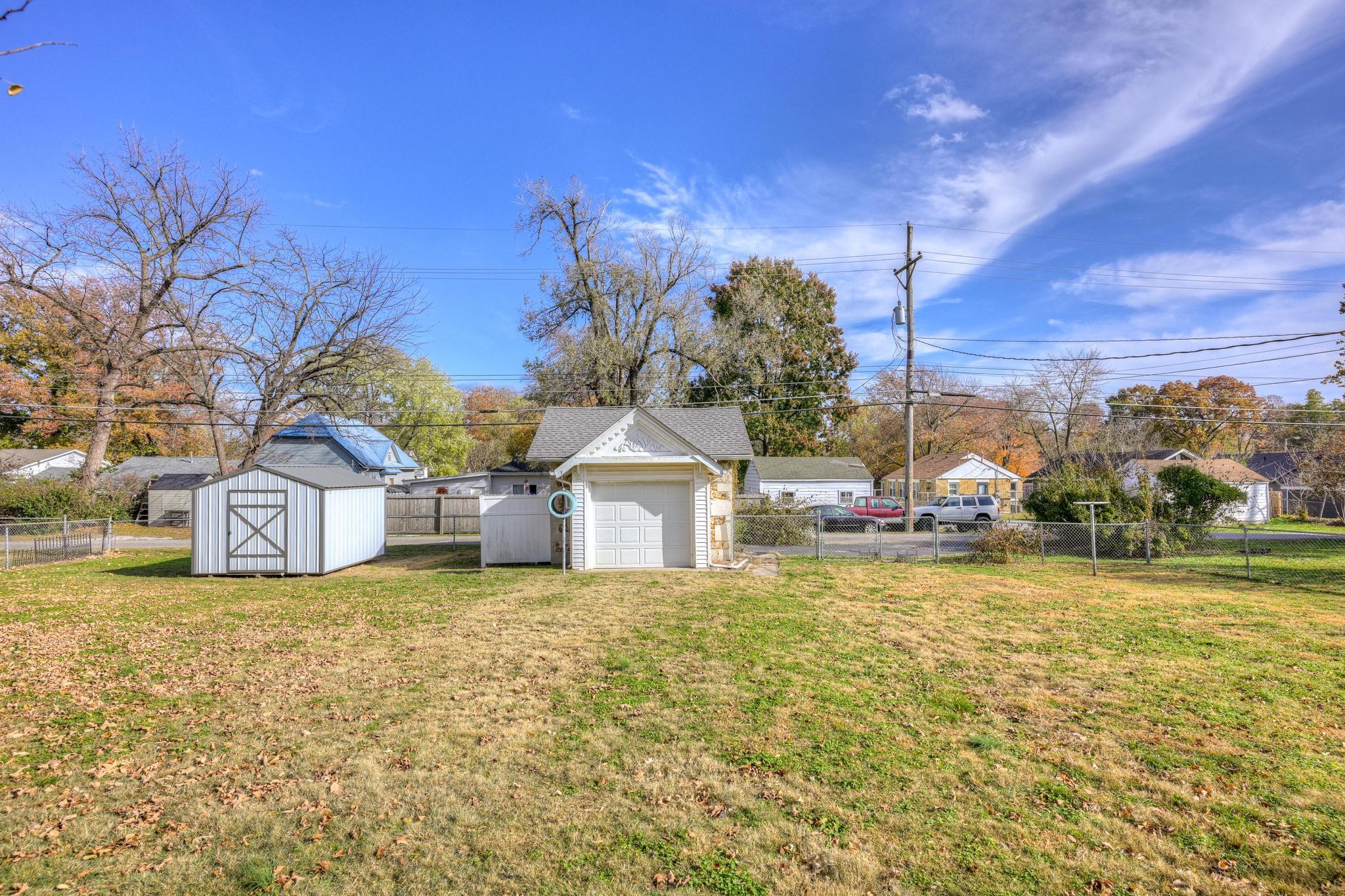 Photo 49 - Residential for sale – 1830 S Maple Street  Carthage, MO