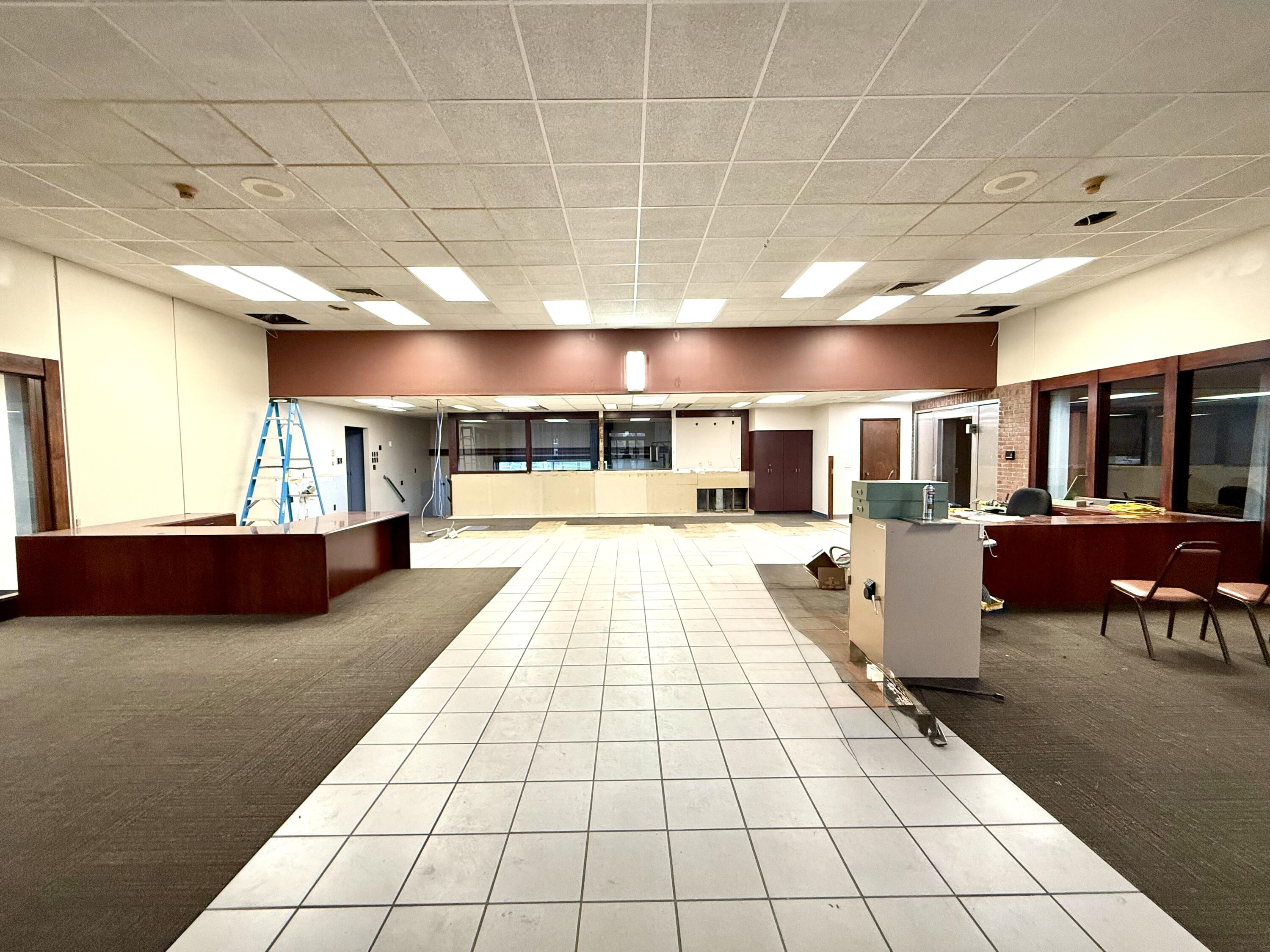 Photo 4 - Commercial Sale for sale – 600 E Highway 32   Salem, MO