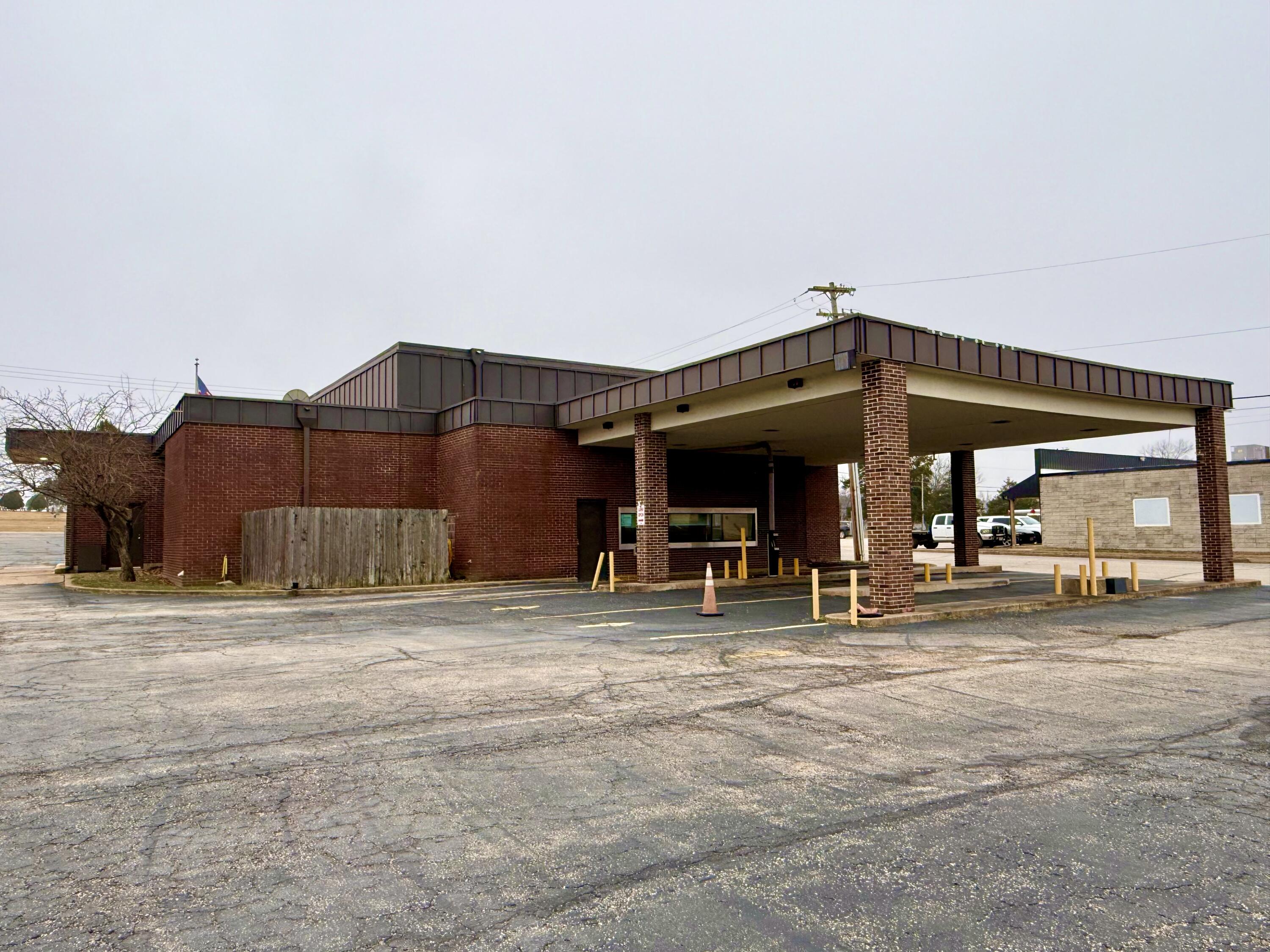 Photo 22 - Commercial Sale for sale – 600 E Highway 32   Salem, MO