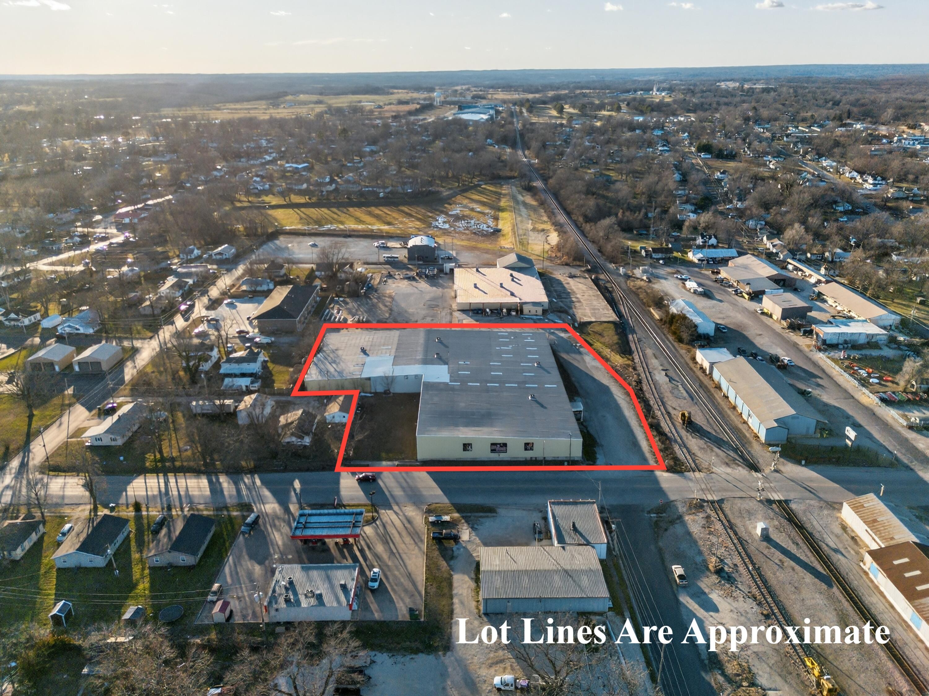 Commercial Sale for sale – 102 W Front Street  Mountain Grove, MO