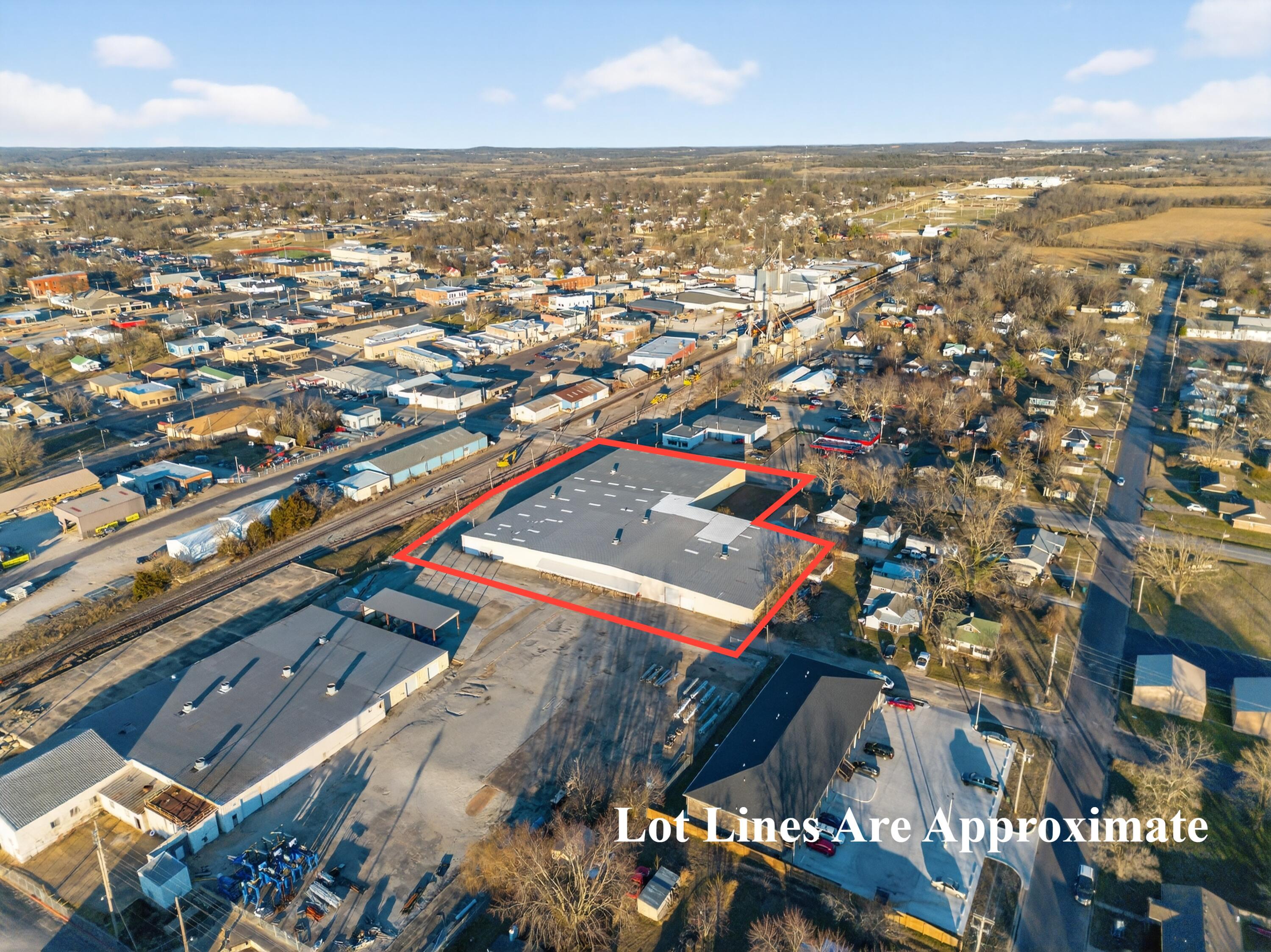 Photo 2 - Commercial Sale for sale – 102 W Front Street  Mountain Grove, MO