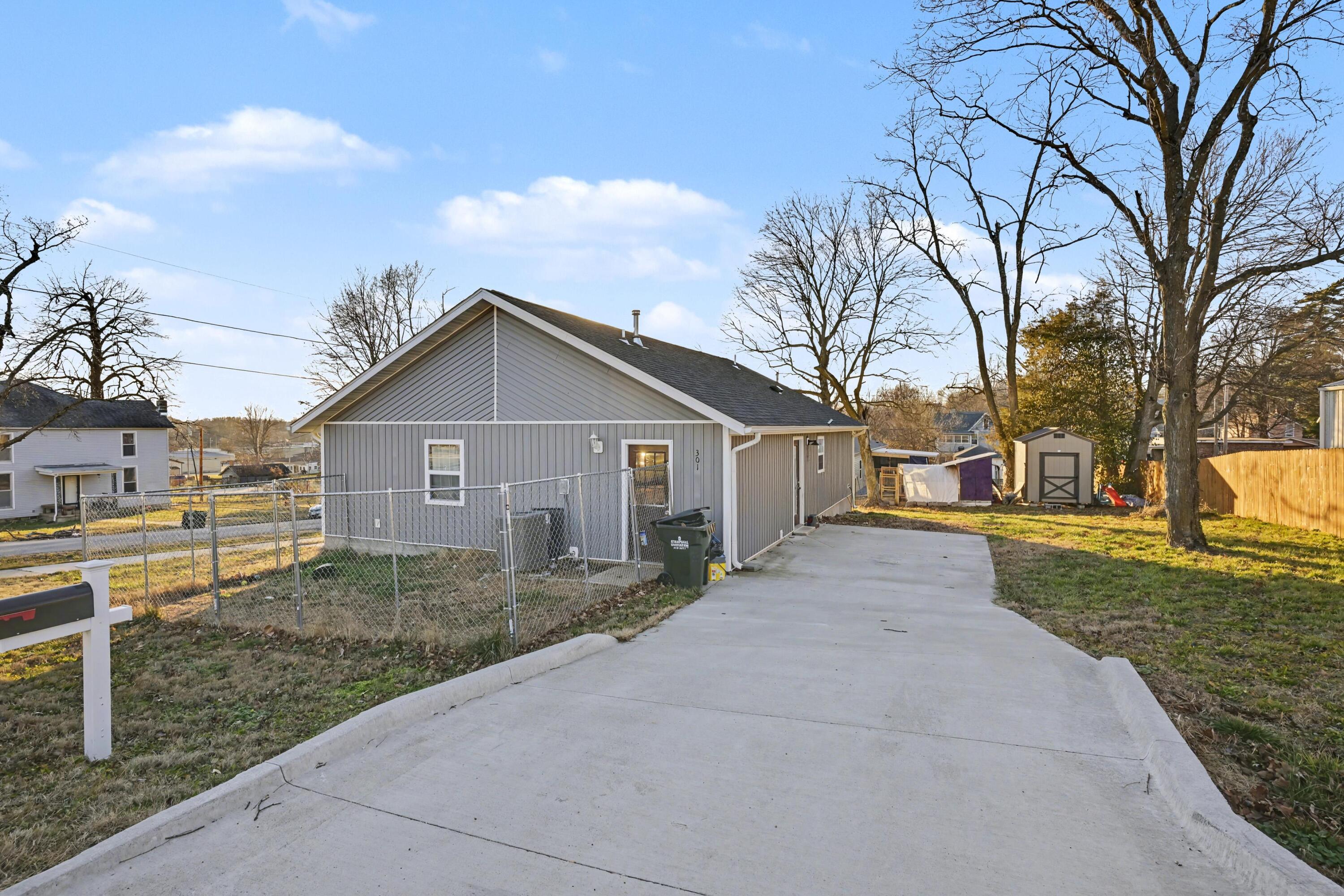 Photo 28 - Residential for sale – 301 N Myrtle Street  Pierce City, MO