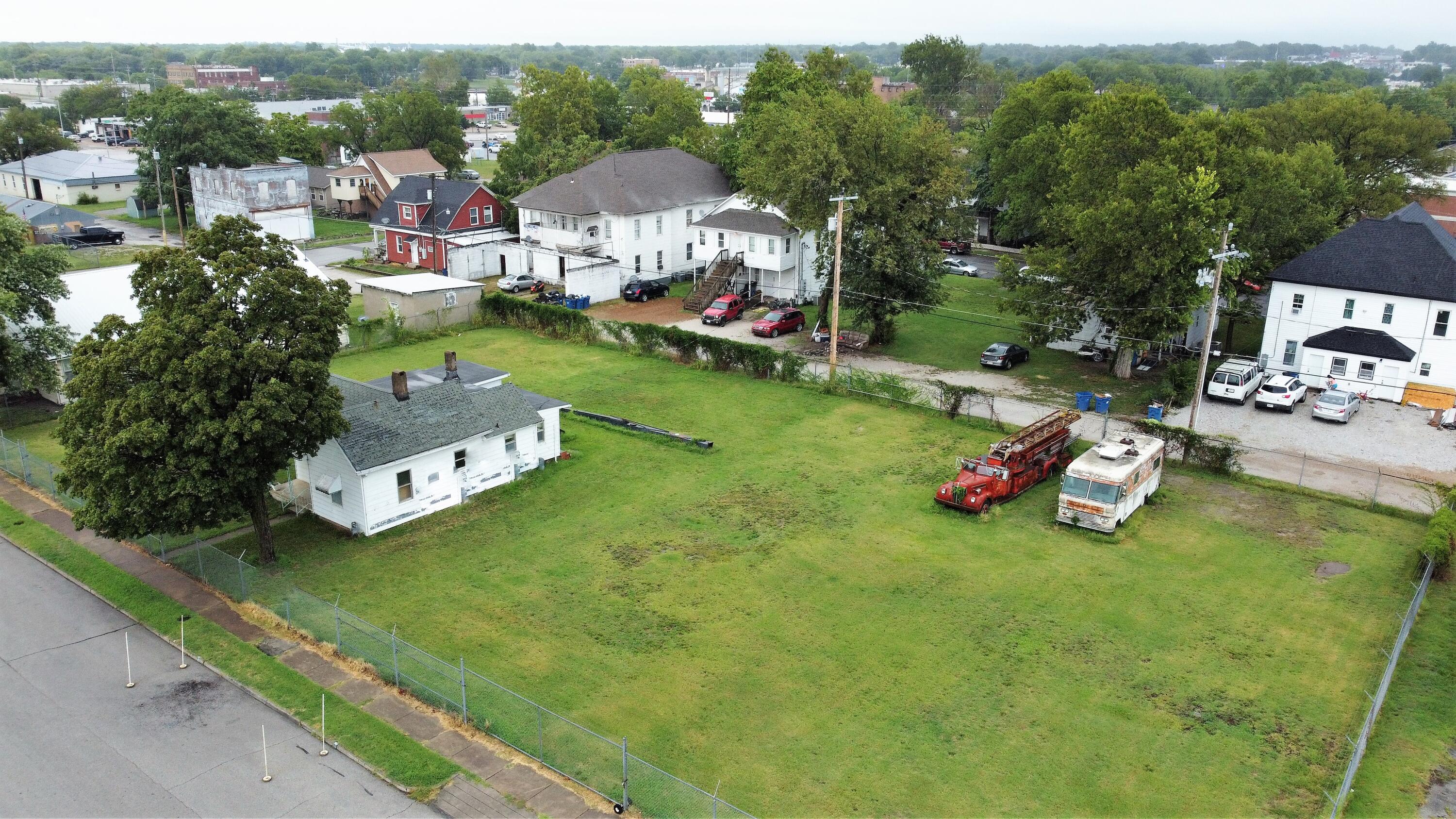 Photo 9 - Land for sale – 813 S Virginia Avenue  Joplin, MO