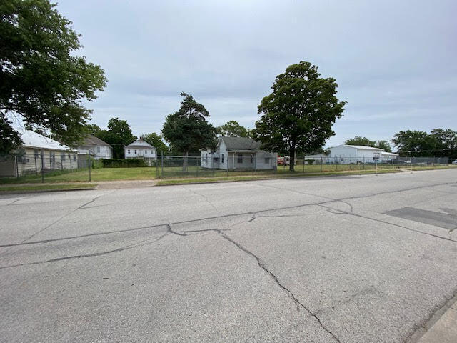 Photo 4 - Land for sale – 813 S Virginia Avenue  Joplin, MO