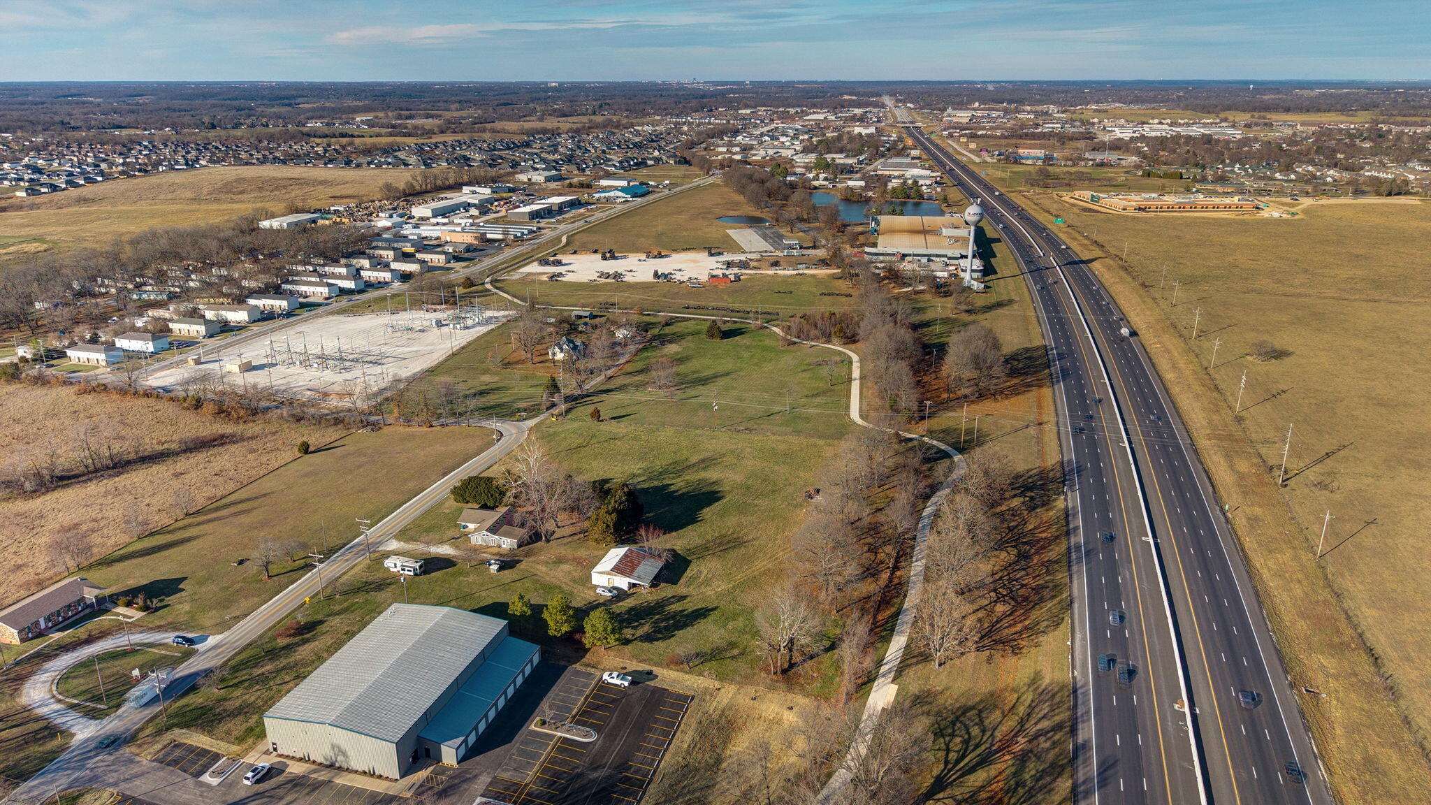 Photo 3 - Commercial Sale for sale – 3106 N 20th Street  Ozark, MO
