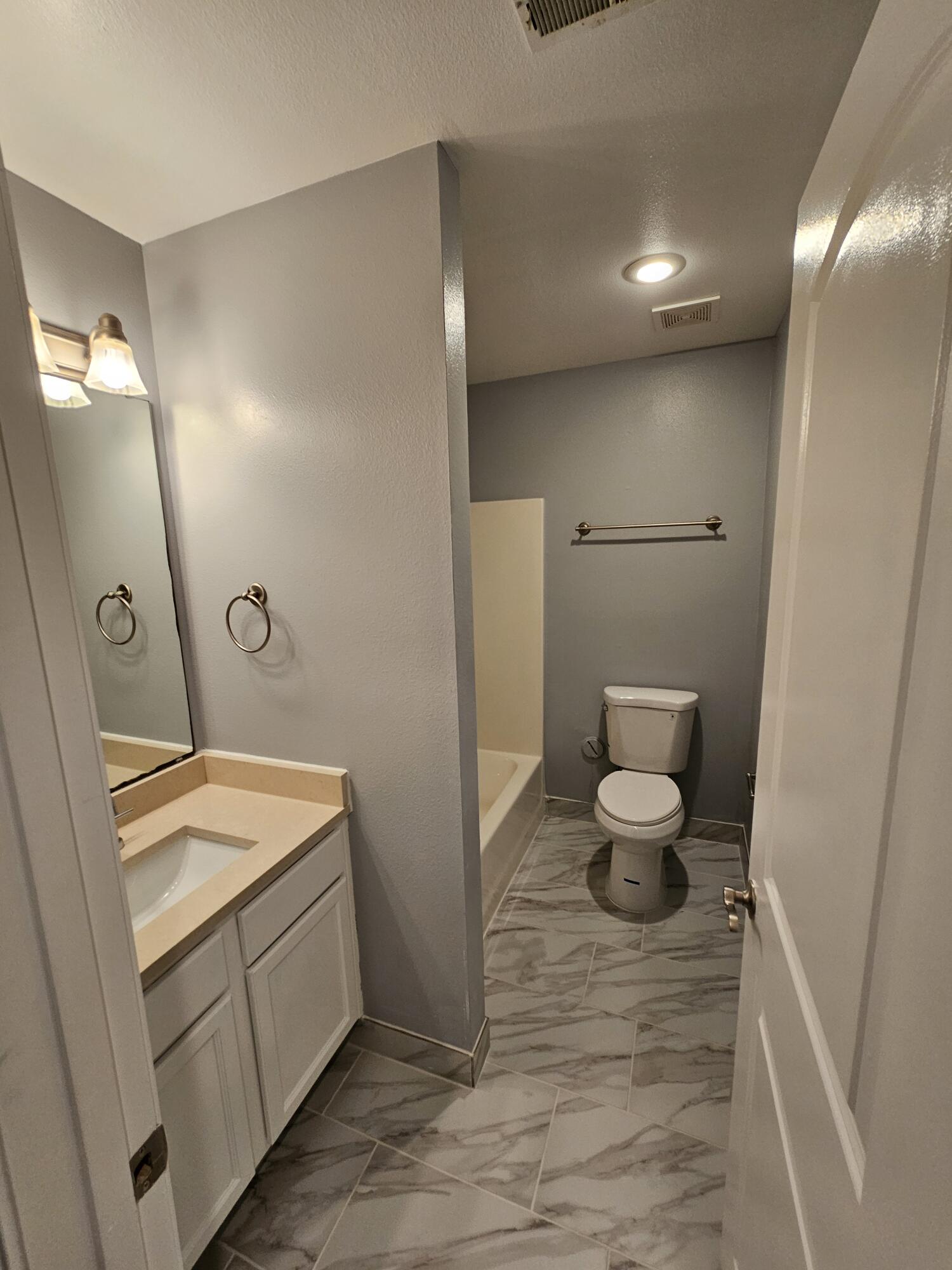 Photo 13 - Residential for sale – 195  Toni Lane  Branson, MO