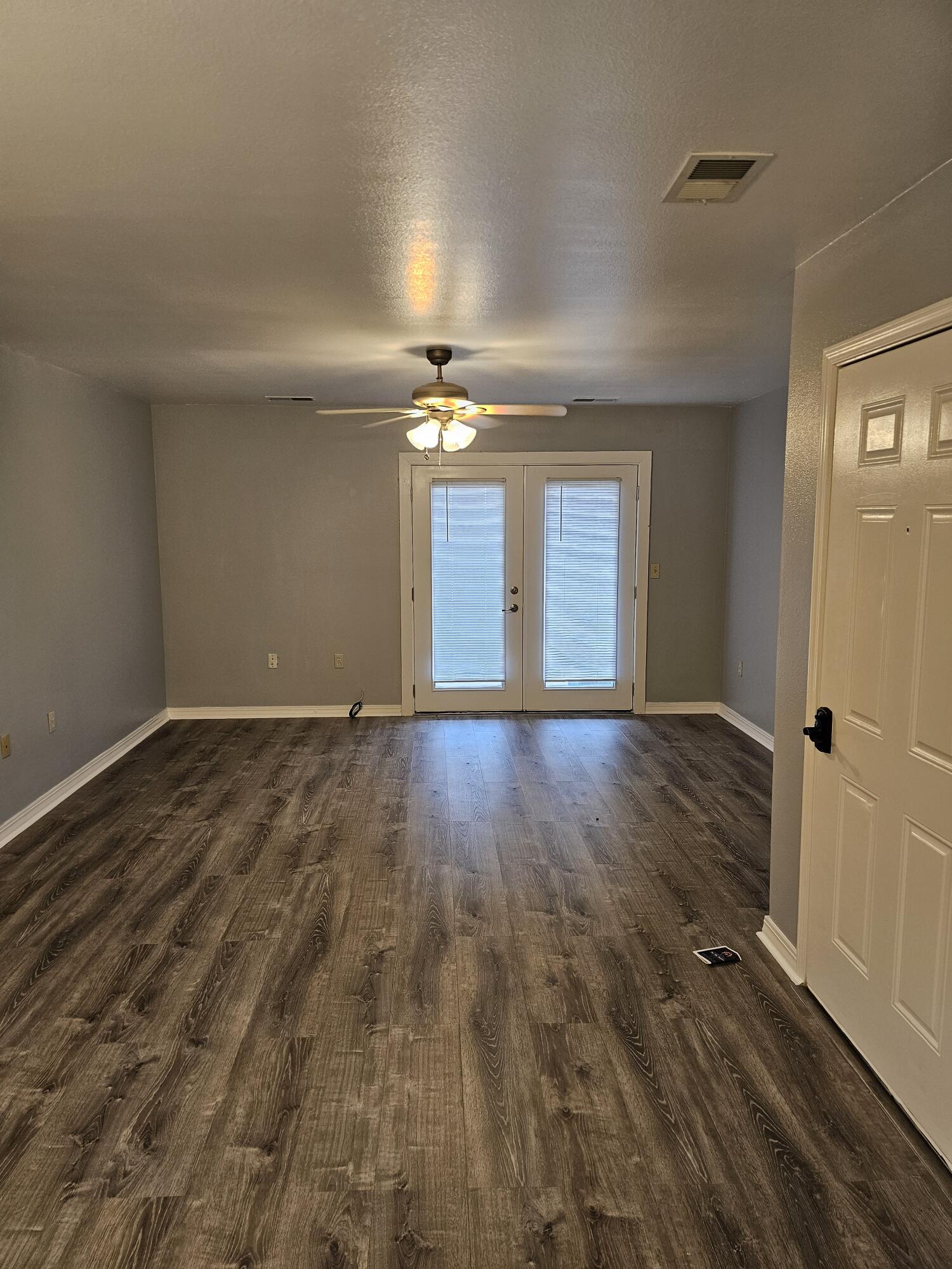 Photo 2 - Residential for sale – 195  Toni Lane  Branson, MO
