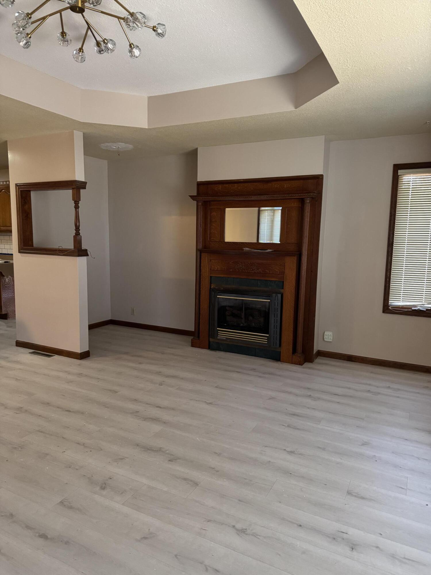 Photo 5 - Residential for sale – 1305 S Jefferson Avenue  Aurora, MO
