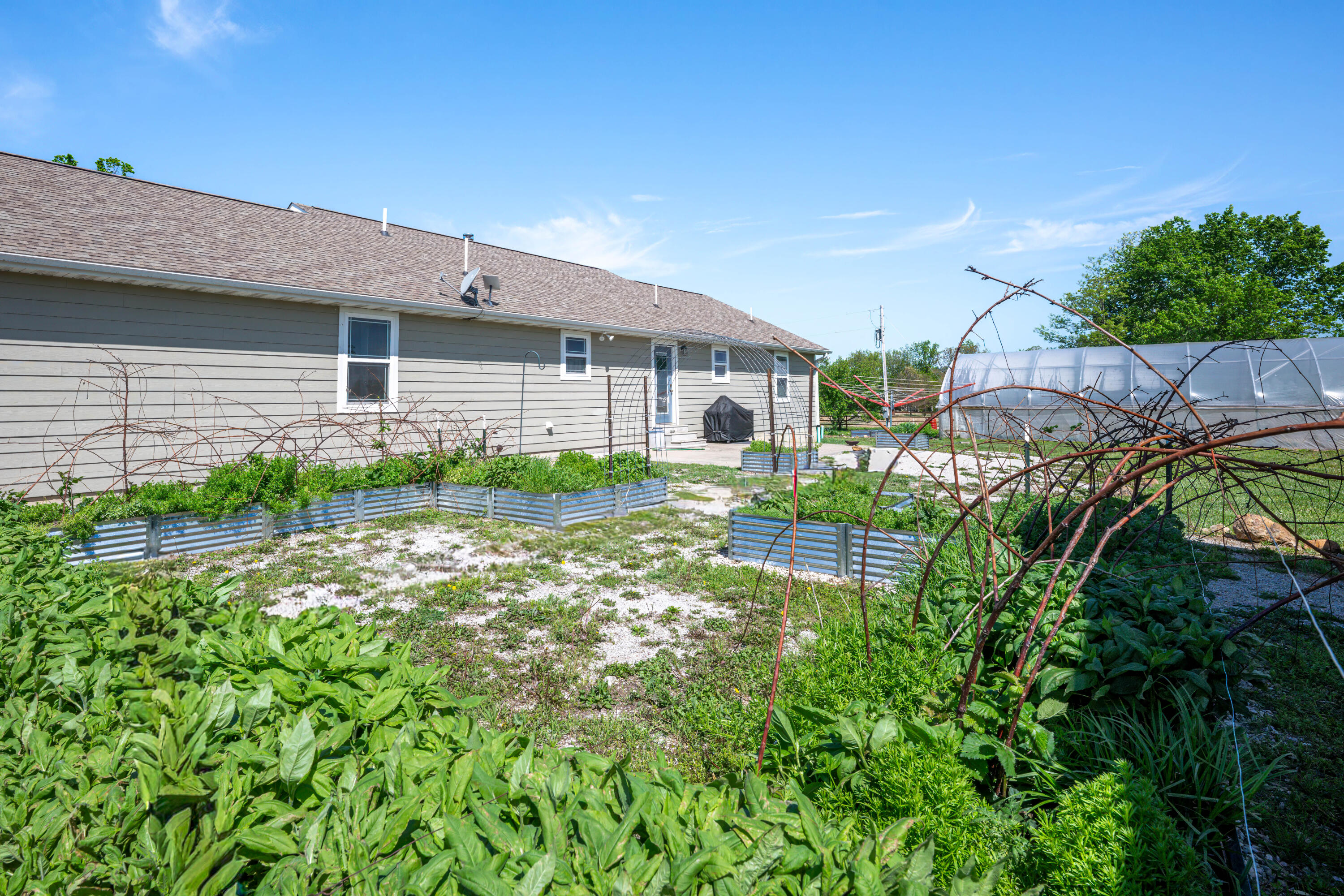 Photo 37 - Farm for sale – 15959  County Road 121   Weaubleau, MO