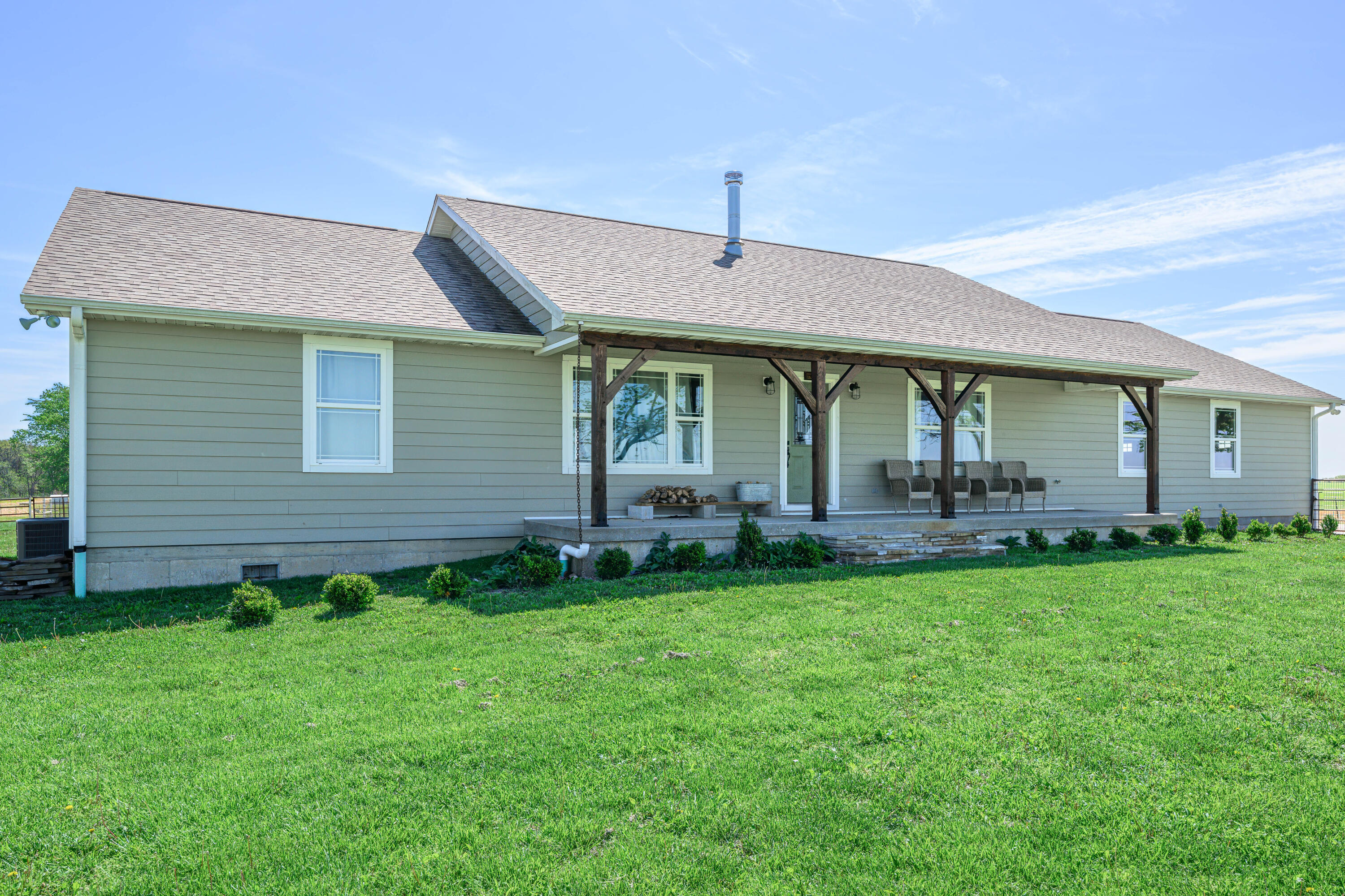 Photo 8 - Farm for sale – 15959  County Road 121   Weaubleau, MO