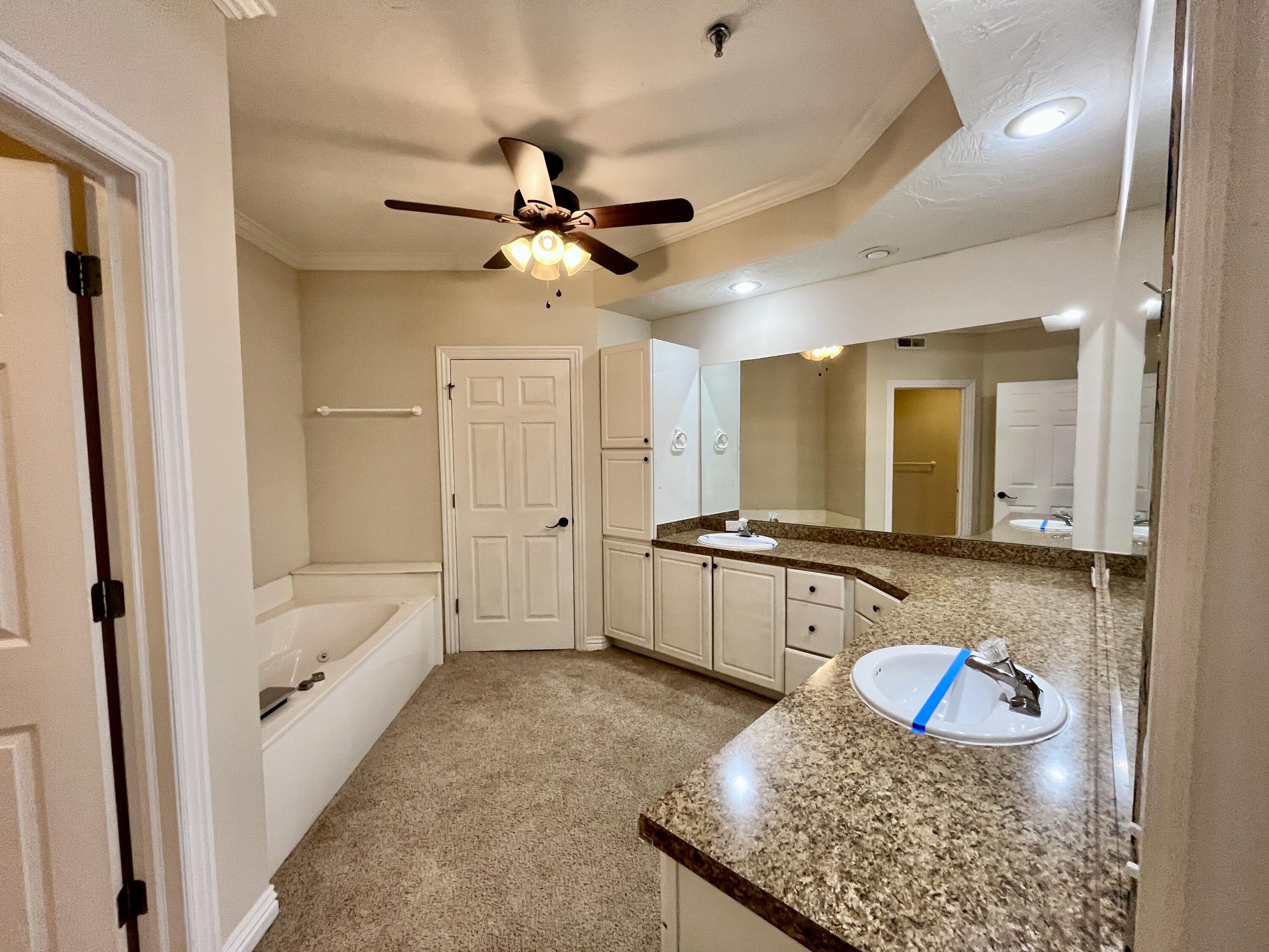 Photo 9 - Residential for sale – 120  Oxford Court  Branson, MO