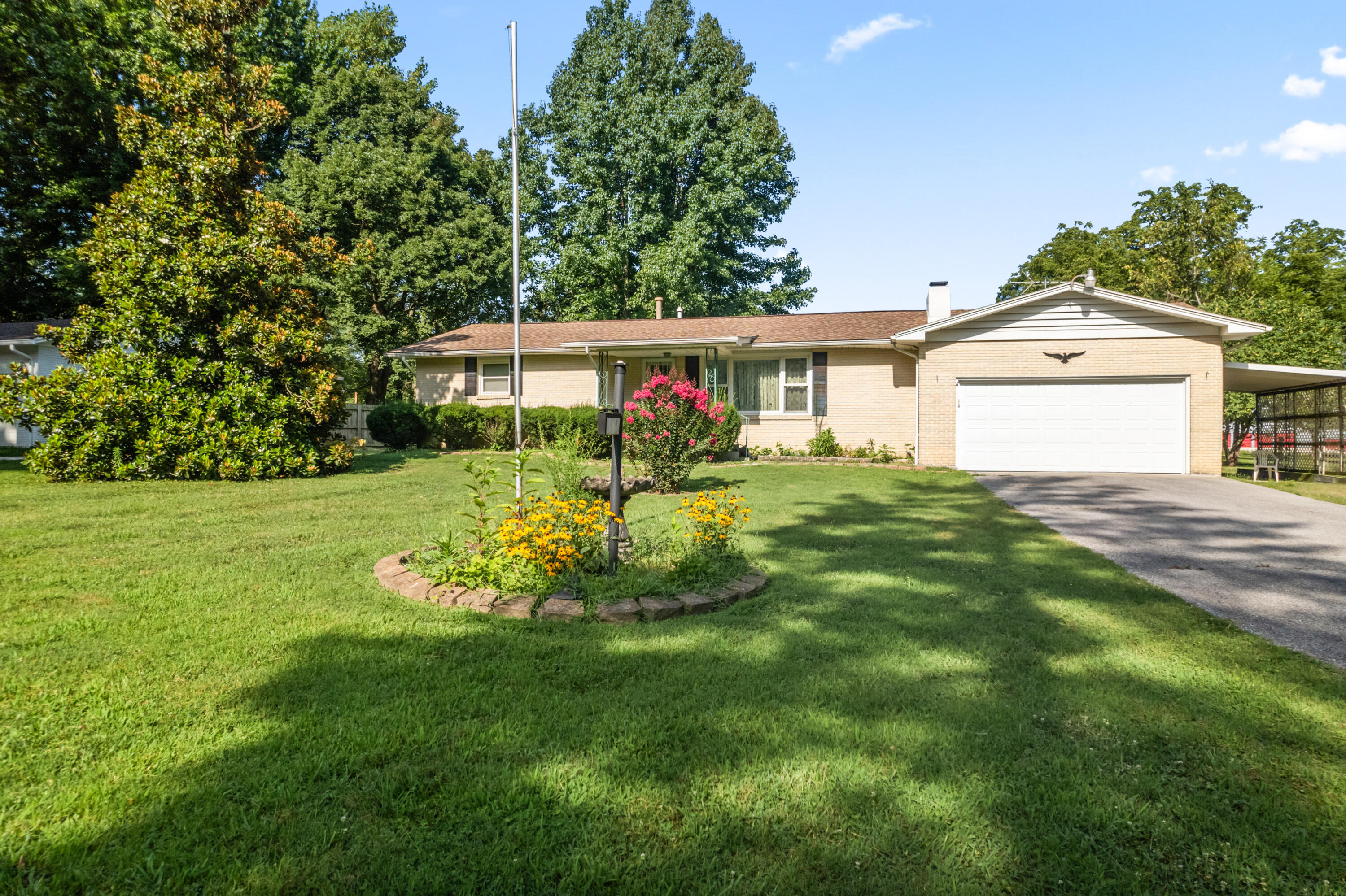 Photo 32 - Residential for sale – 1719 N Pine Street  Nixa, MO