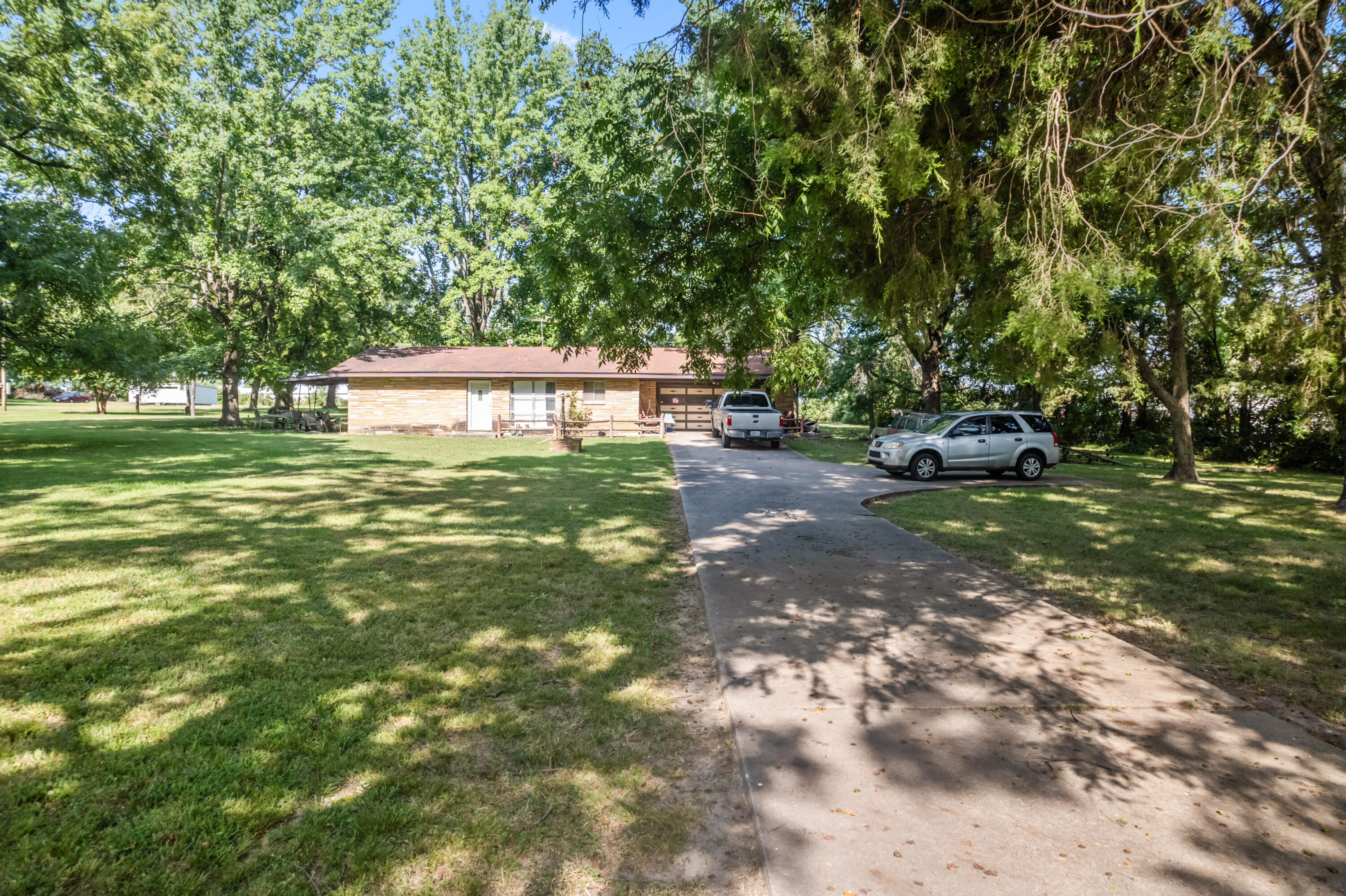 Photo 7 - Residential for sale – 1721 N Pine Street  Nixa, MO
