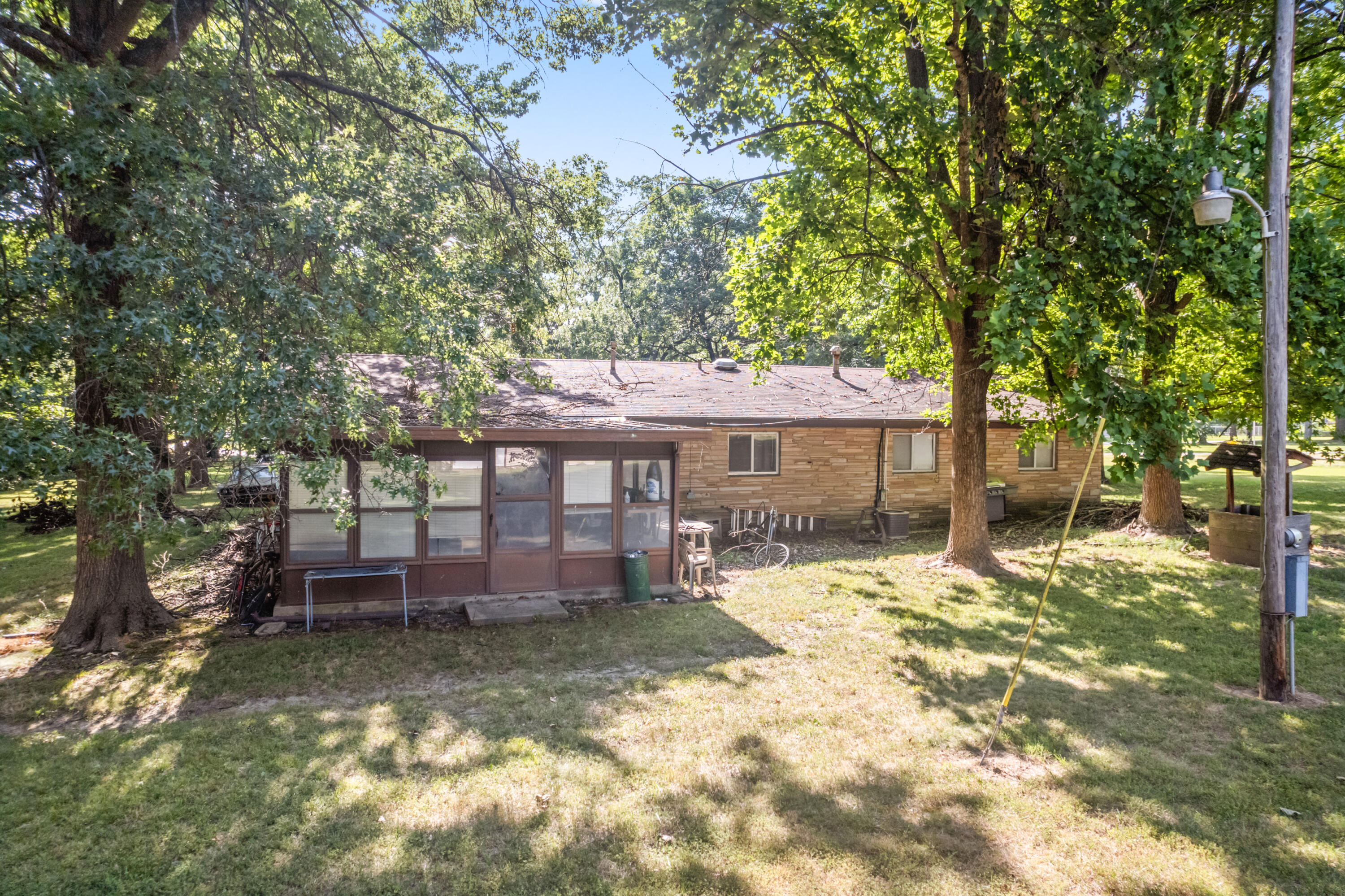 Photo 5 - Residential for sale – 1721 N Pine Street  Nixa, MO