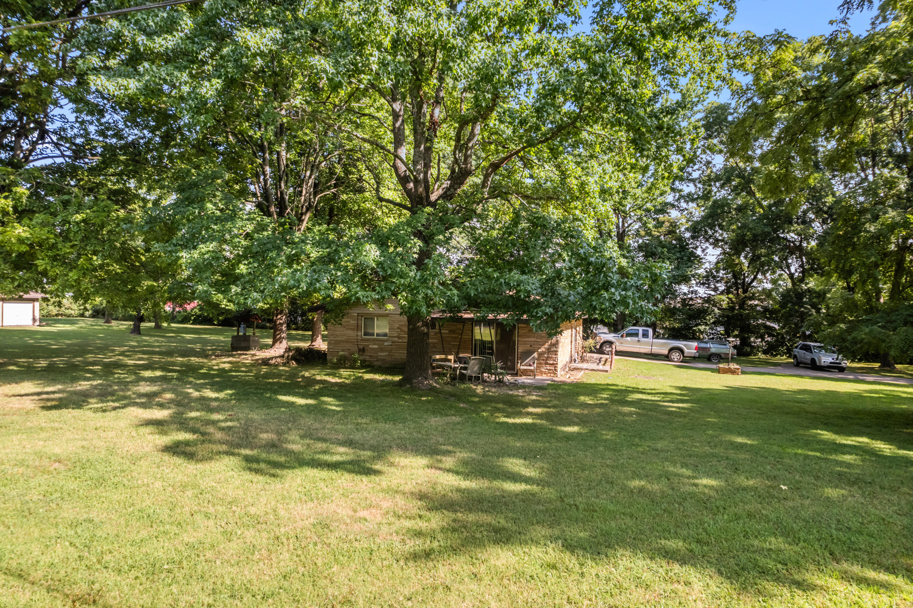 Photo 9 - Residential for sale – 1721 N Pine Street  Nixa, MO