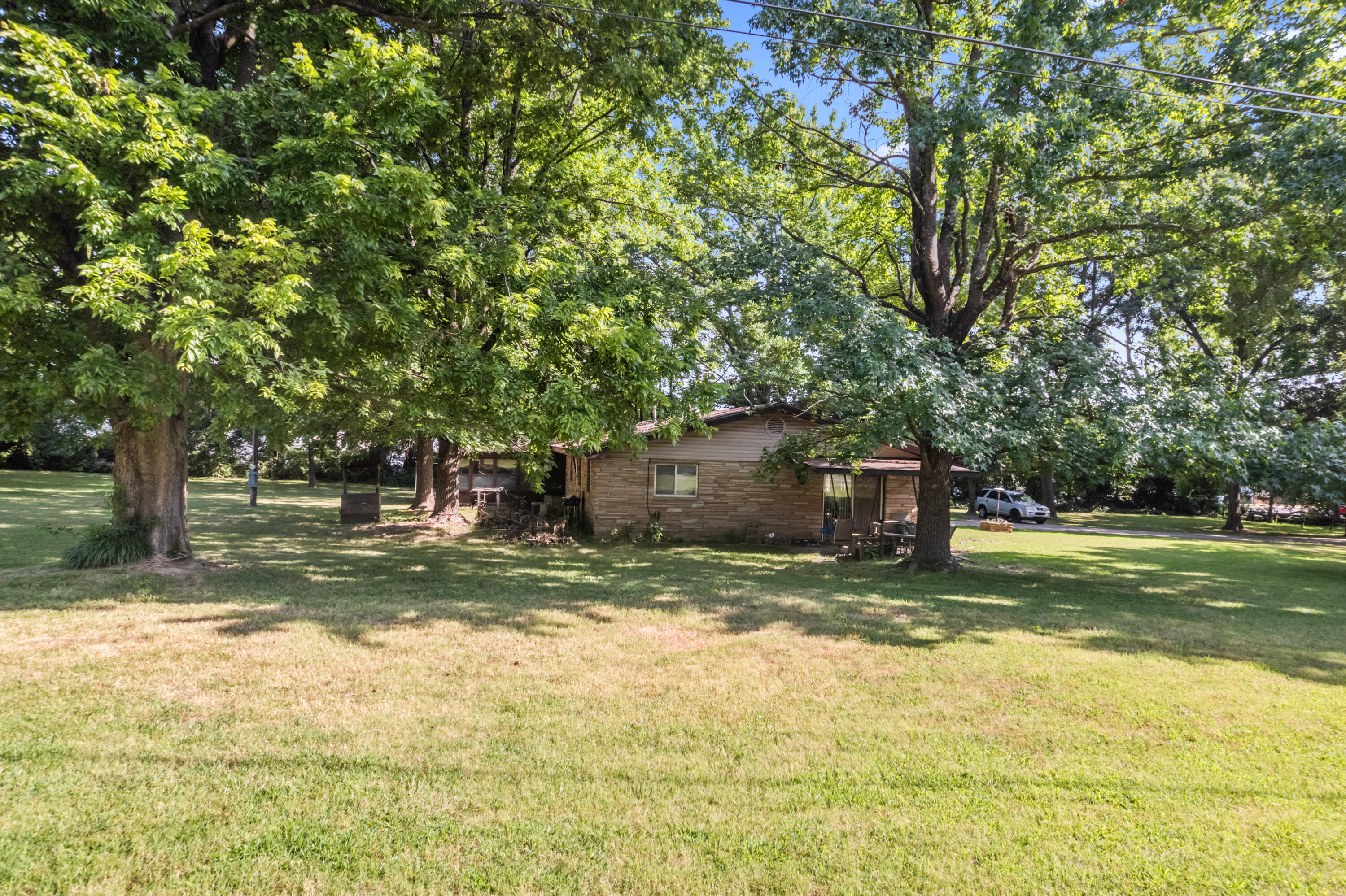 Photo 6 - Residential for sale – 1721 N Pine Street  Nixa, MO