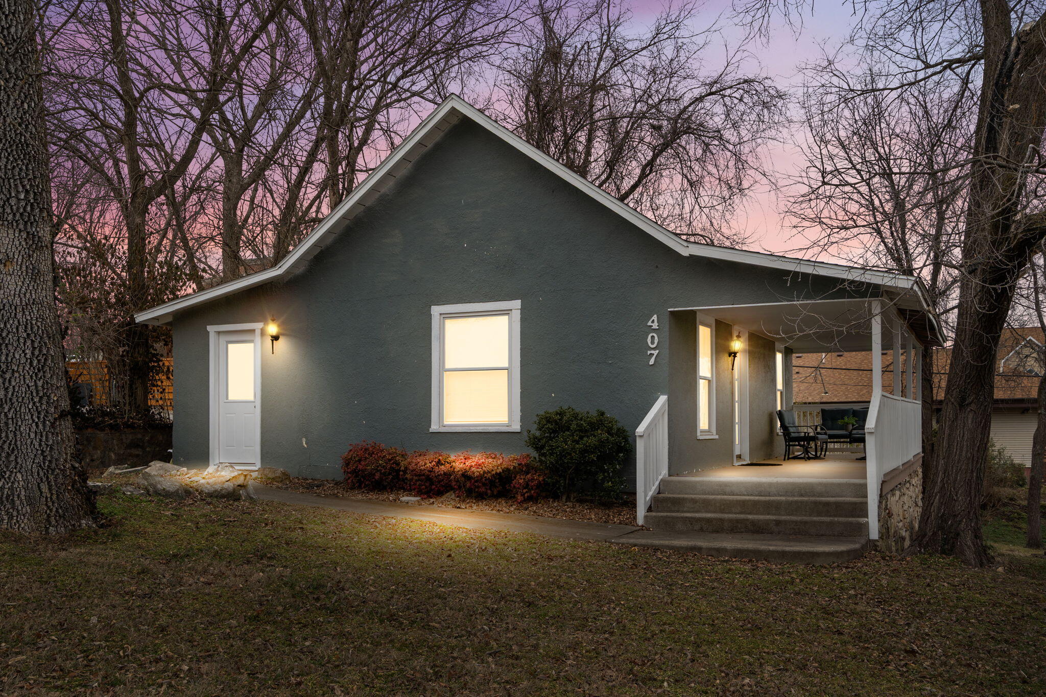 Photo 10 - Residential for sale – 407 W College Street  Branson, MO