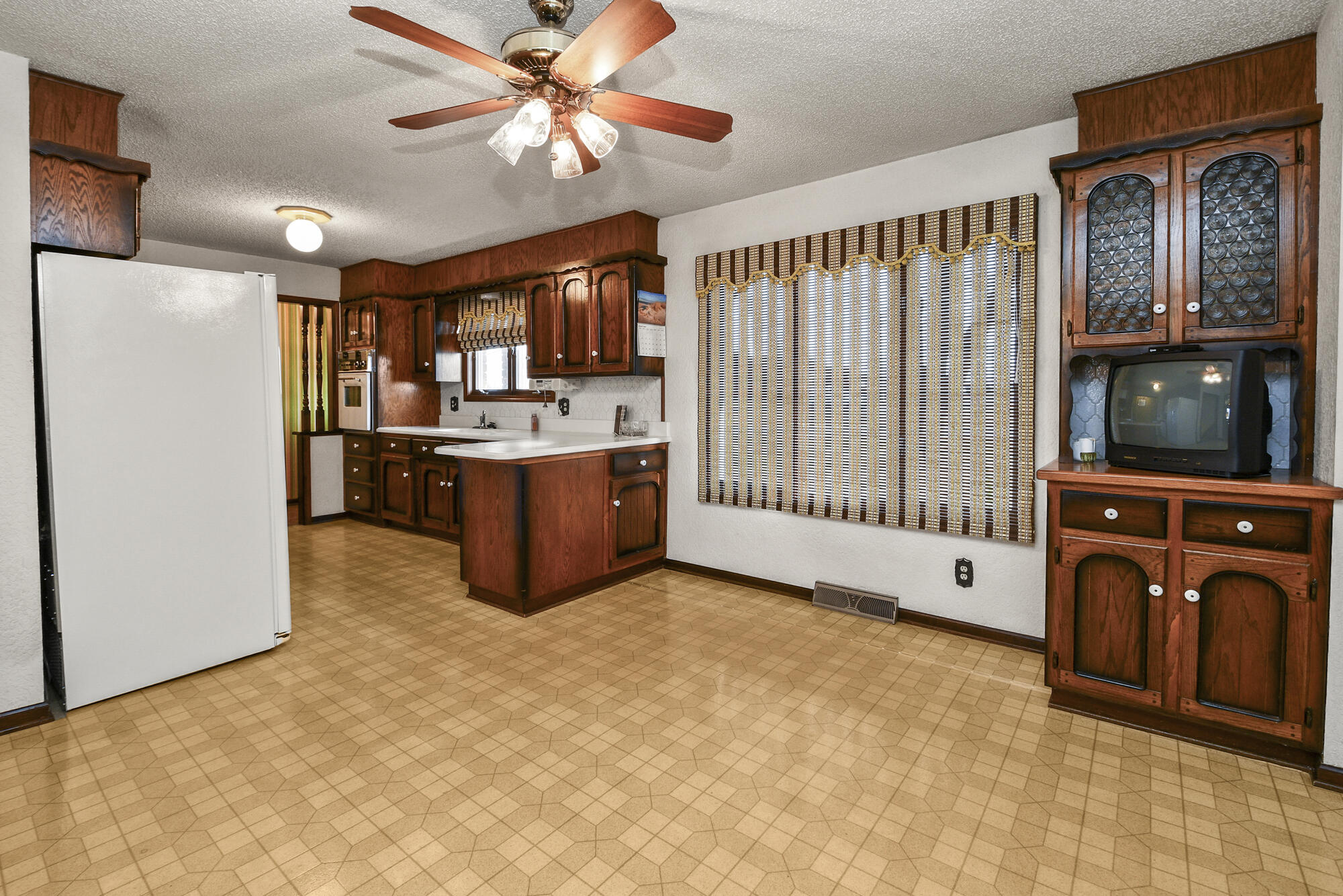 Photo 18 - Residential for sale – 1308 S Park Street  El Dorado Springs, MO