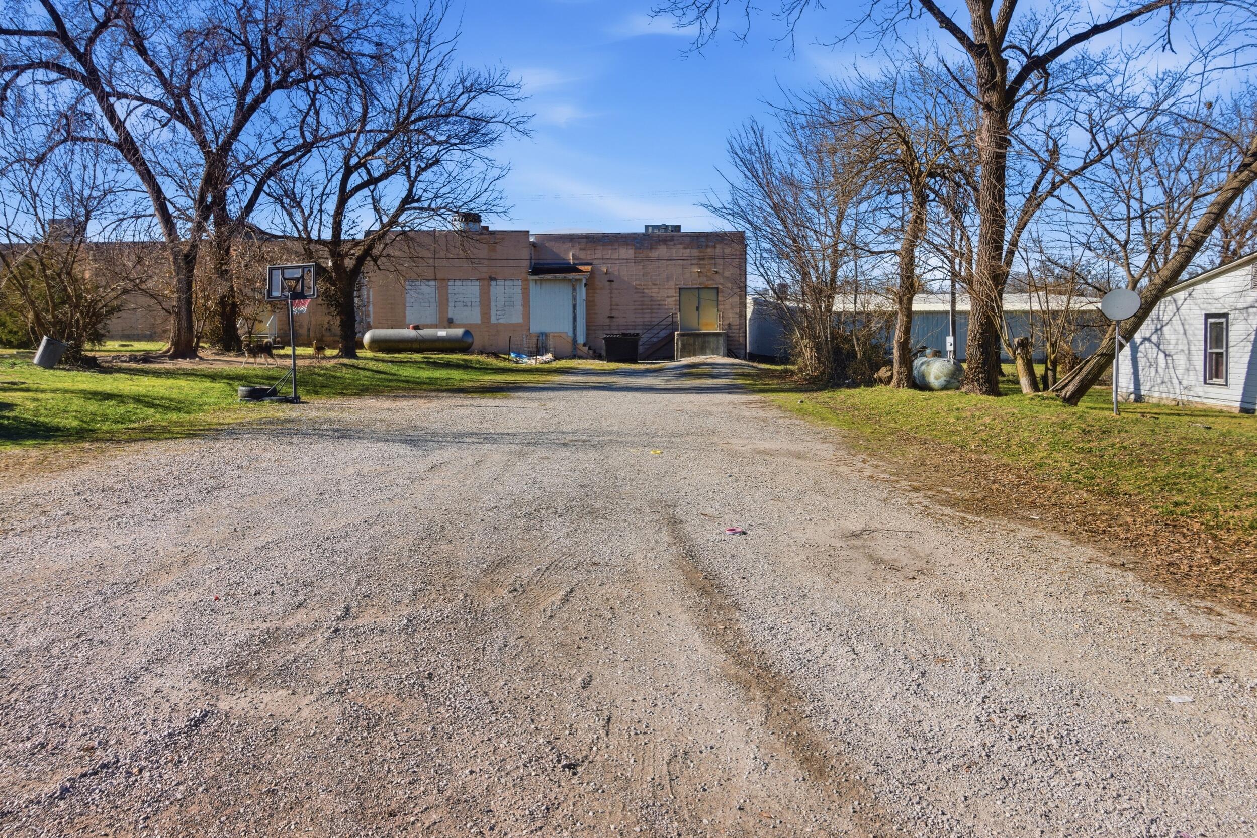 Photo 35 - Commercial Sale for sale – 1024 S Sam Houston Boulevard  Houston, MO