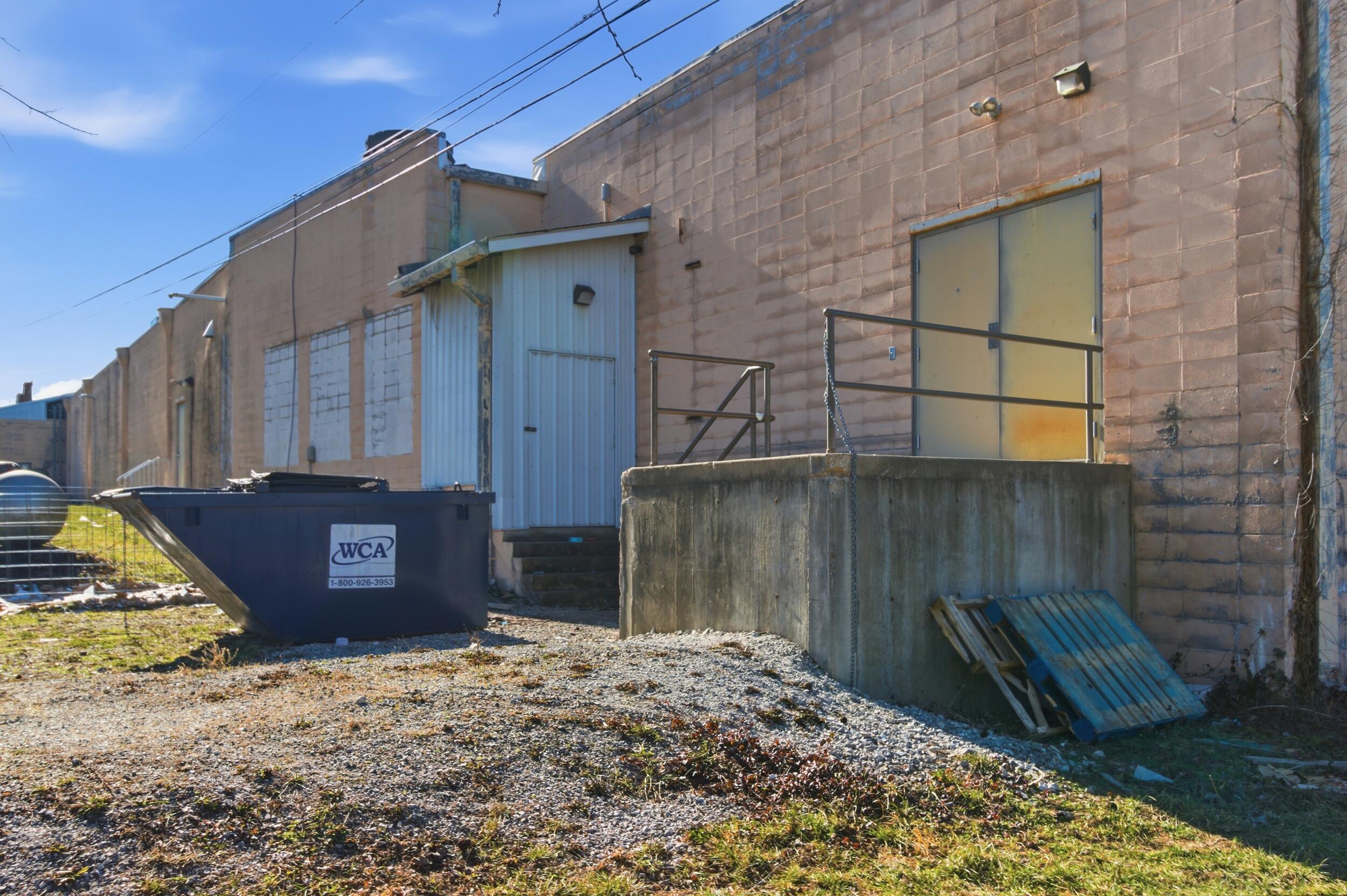 Photo 20 - Commercial Sale for sale – 1024 S Sam Houston Boulevard  Houston, MO