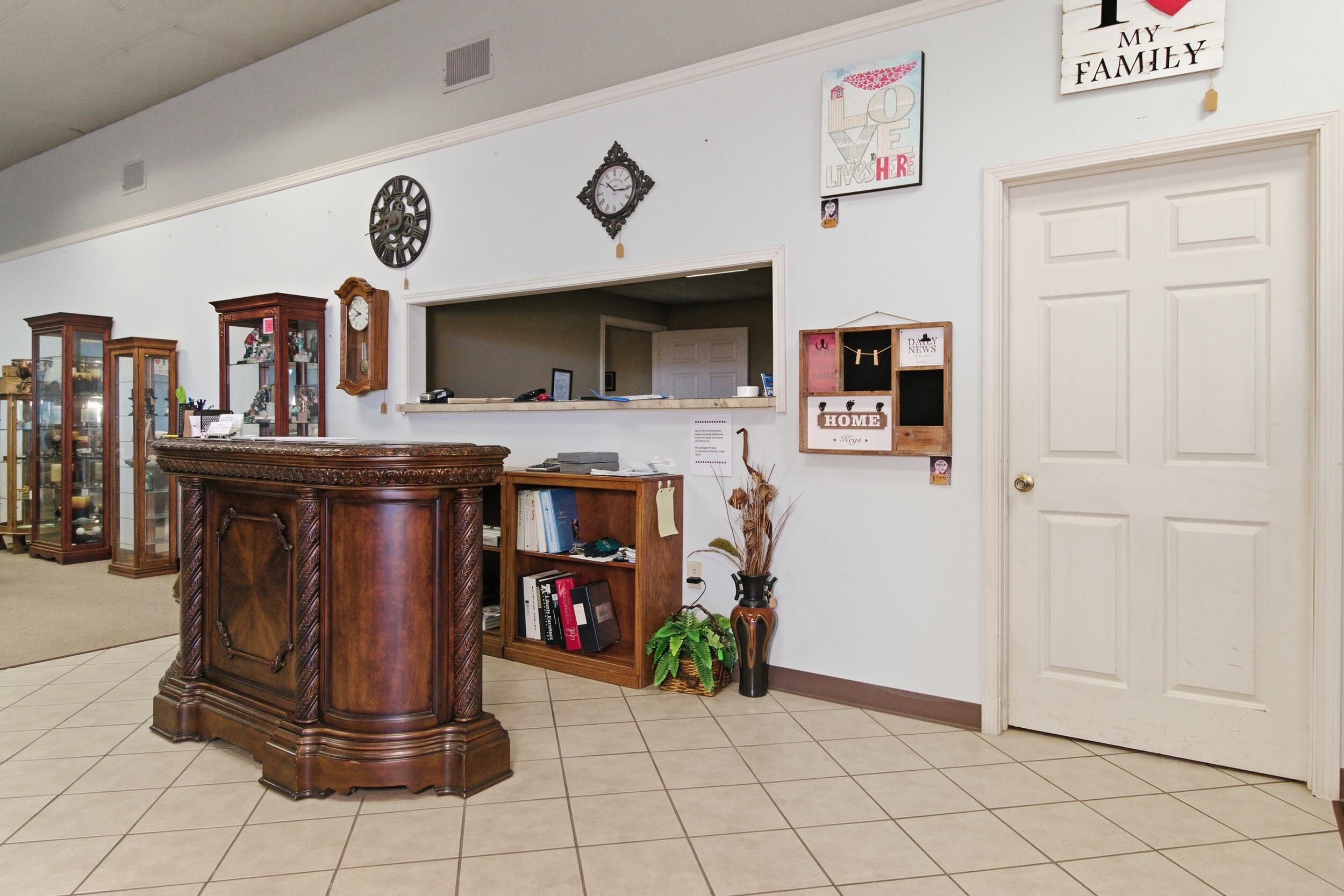 Photo 14 - Commercial Sale for sale – 1024 S Sam Houston Boulevard  Houston, MO