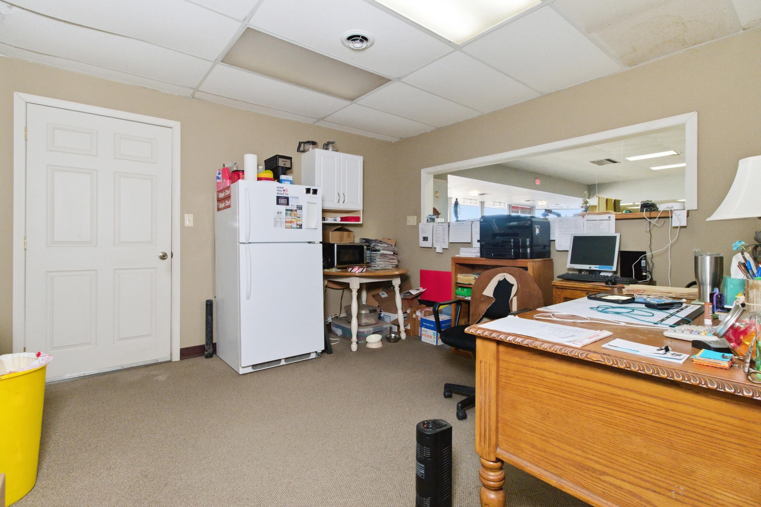 Photo 17 - Commercial Sale for sale – 1024 S Sam Houston Boulevard  Houston, MO