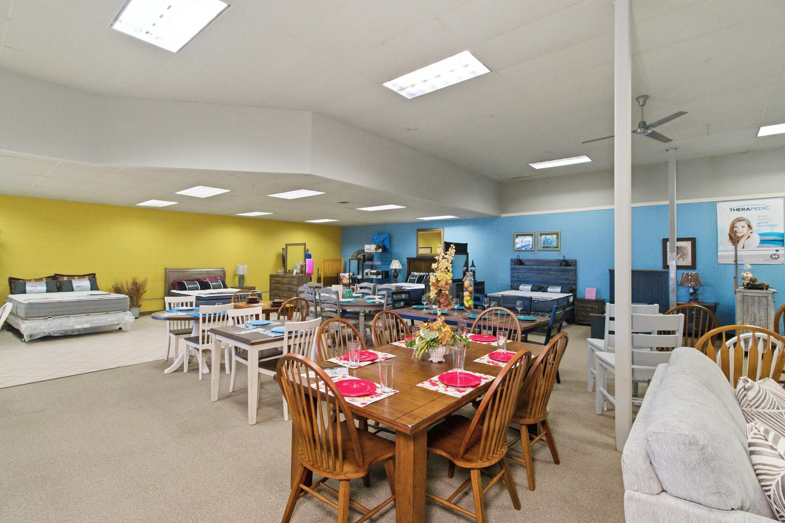 Photo 12 - Commercial Sale for sale – 1024 S Sam Houston Boulevard  Houston, MO
