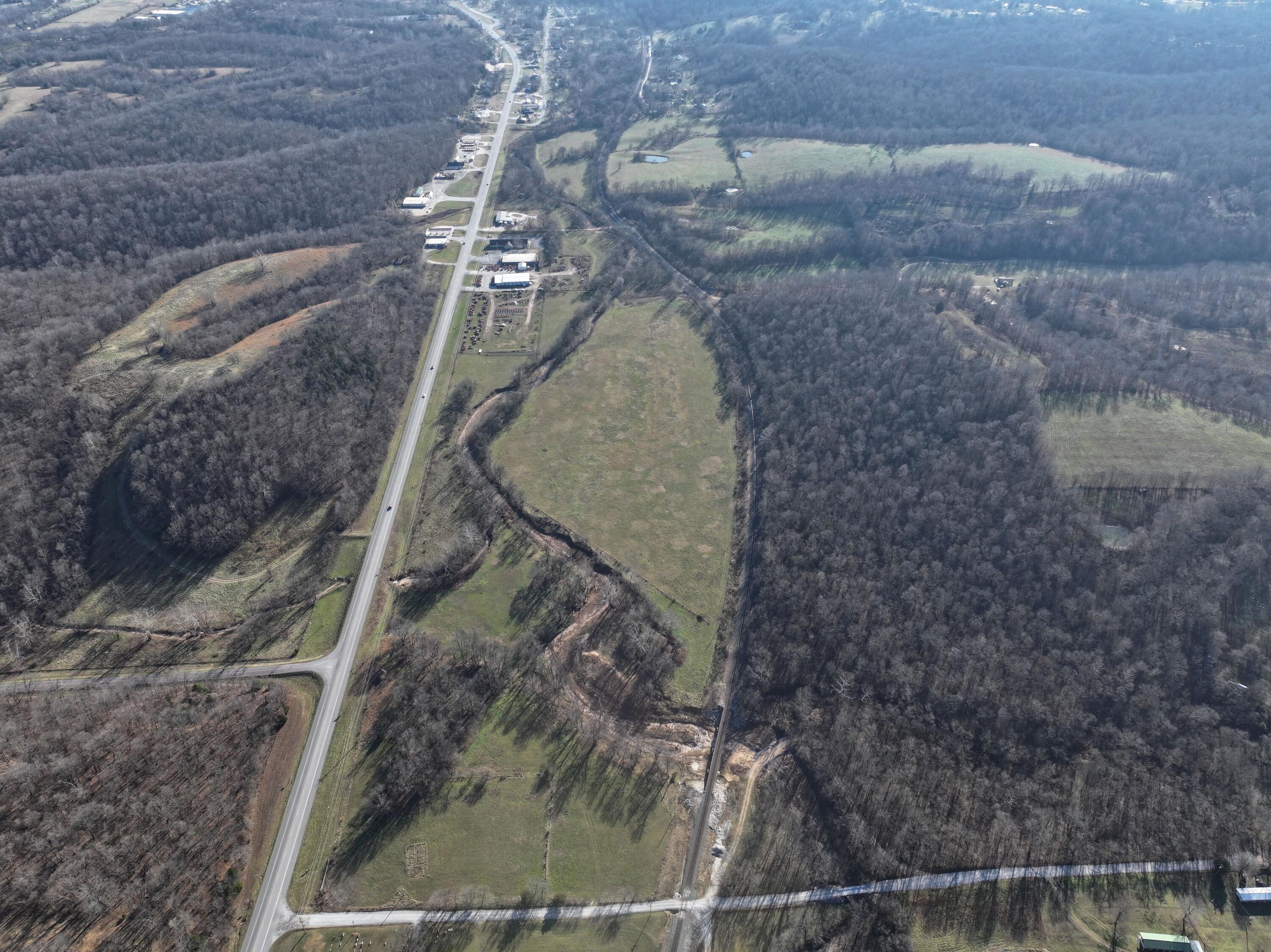 Photo 3 - Land for sale – 40ac  Business 71   Anderson, MO