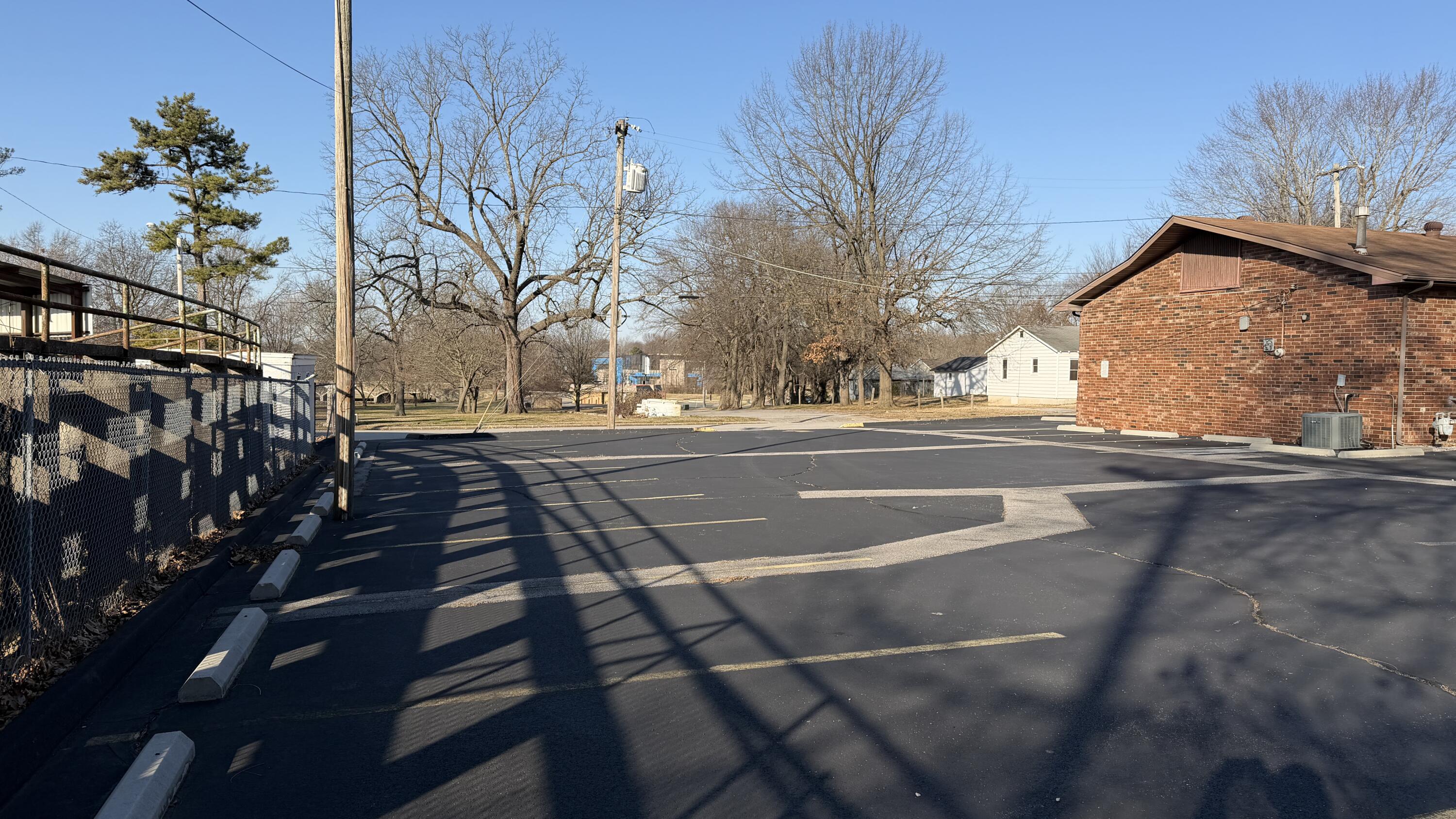 Photo 7 - Commercial Sale for sale – 534 W Catalpa Street  Springfield, MO