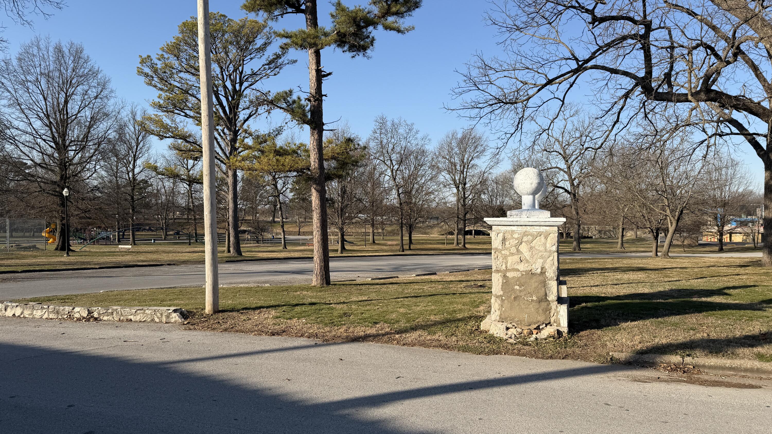 Photo 8 - Commercial Sale for sale – 534 W Catalpa Street  Springfield, MO