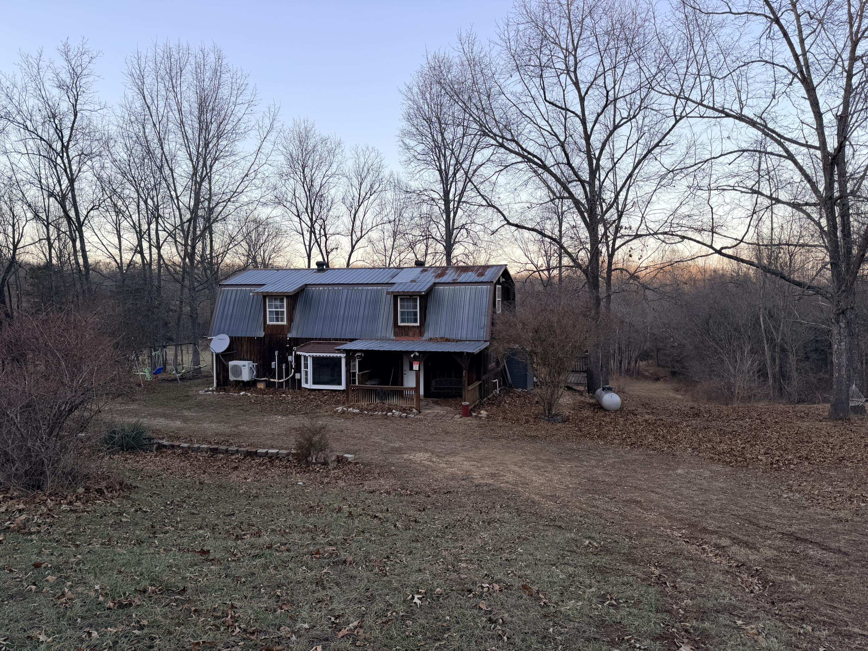 Photo 4 - Residential for sale – 153  Private Road 204-184   Alton, MO